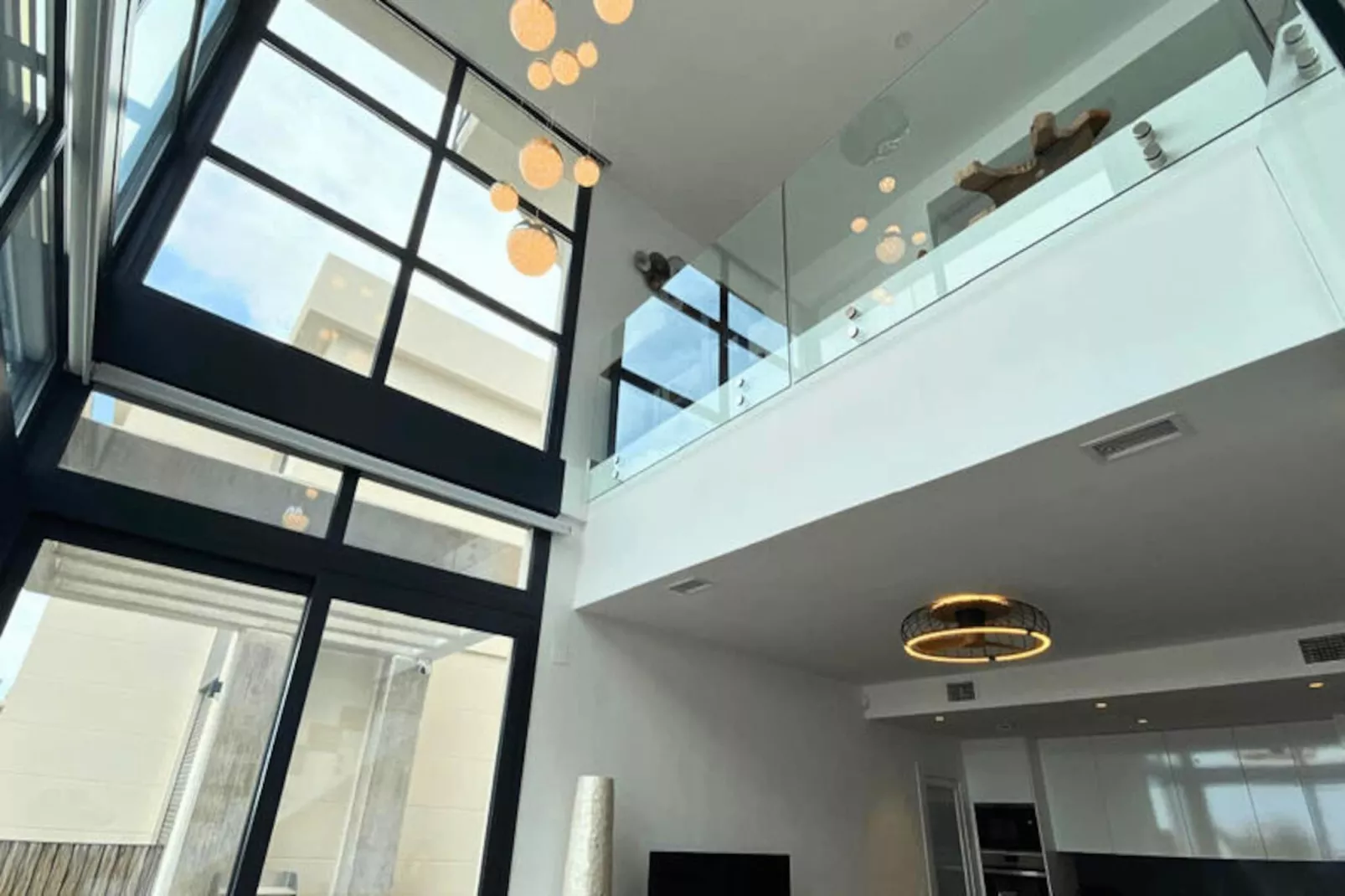 Villa Solymar &agrave; Polop Hills : Luxe Et Confort !-Image-tags.