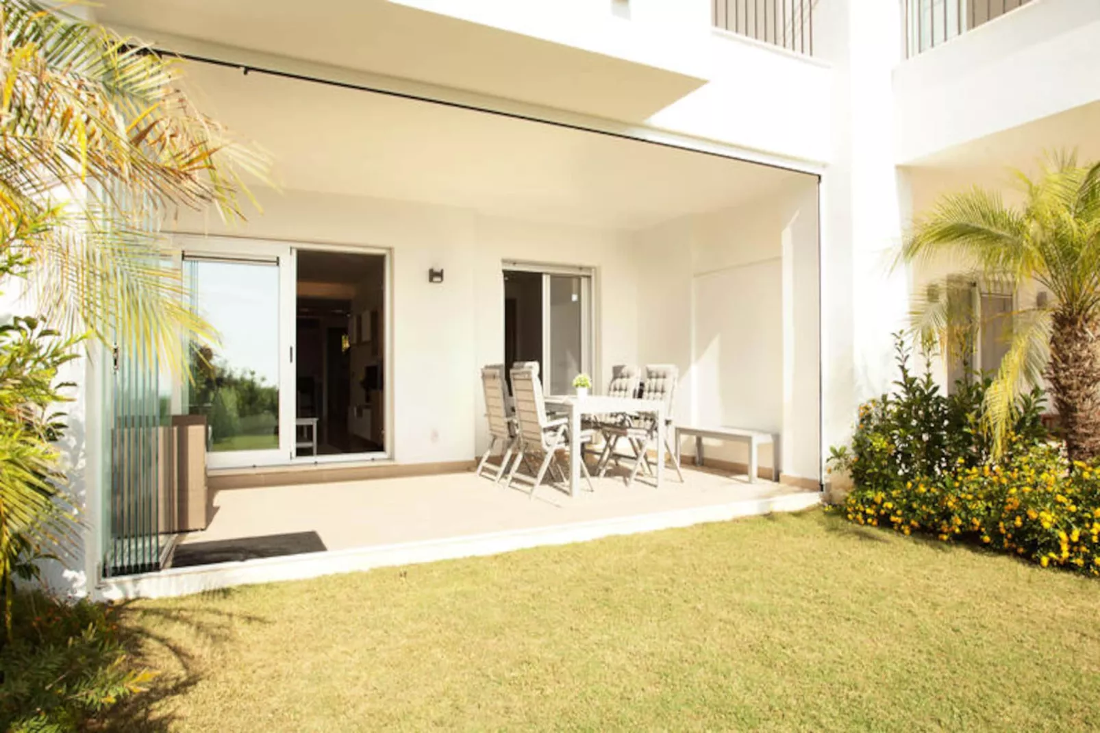 Appartements à Ojen-Image-tags.