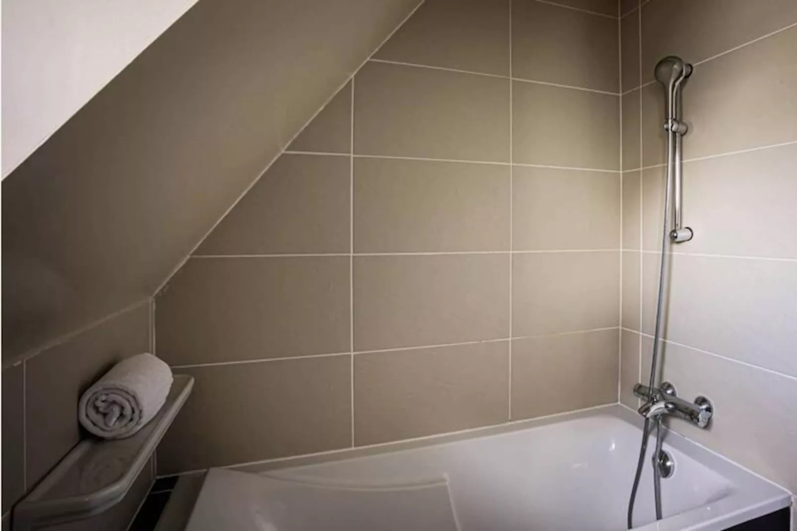 Maison à Perros-Guirec-Image-tags.