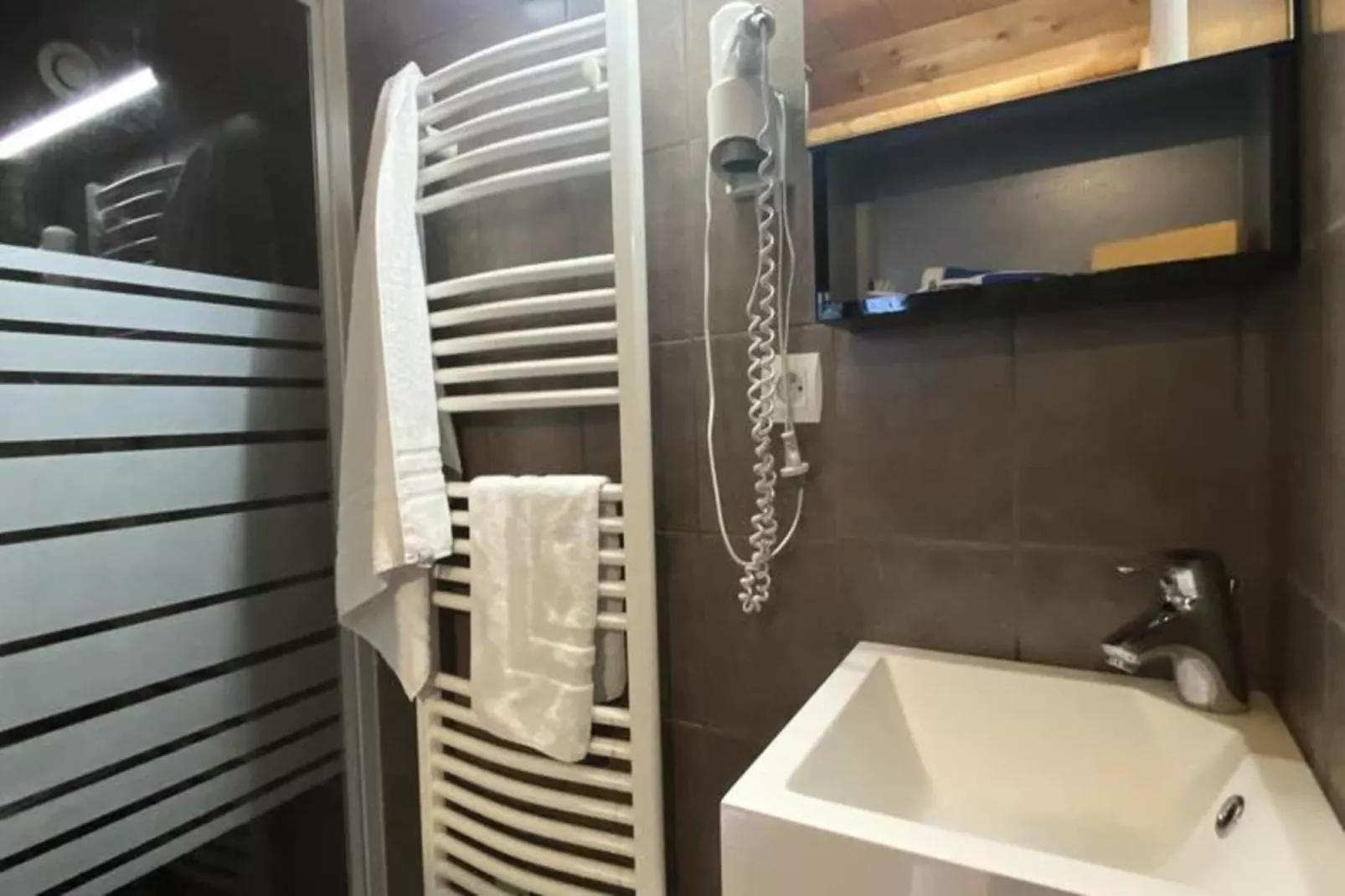 Résidence Melezet 2 - Badkamer