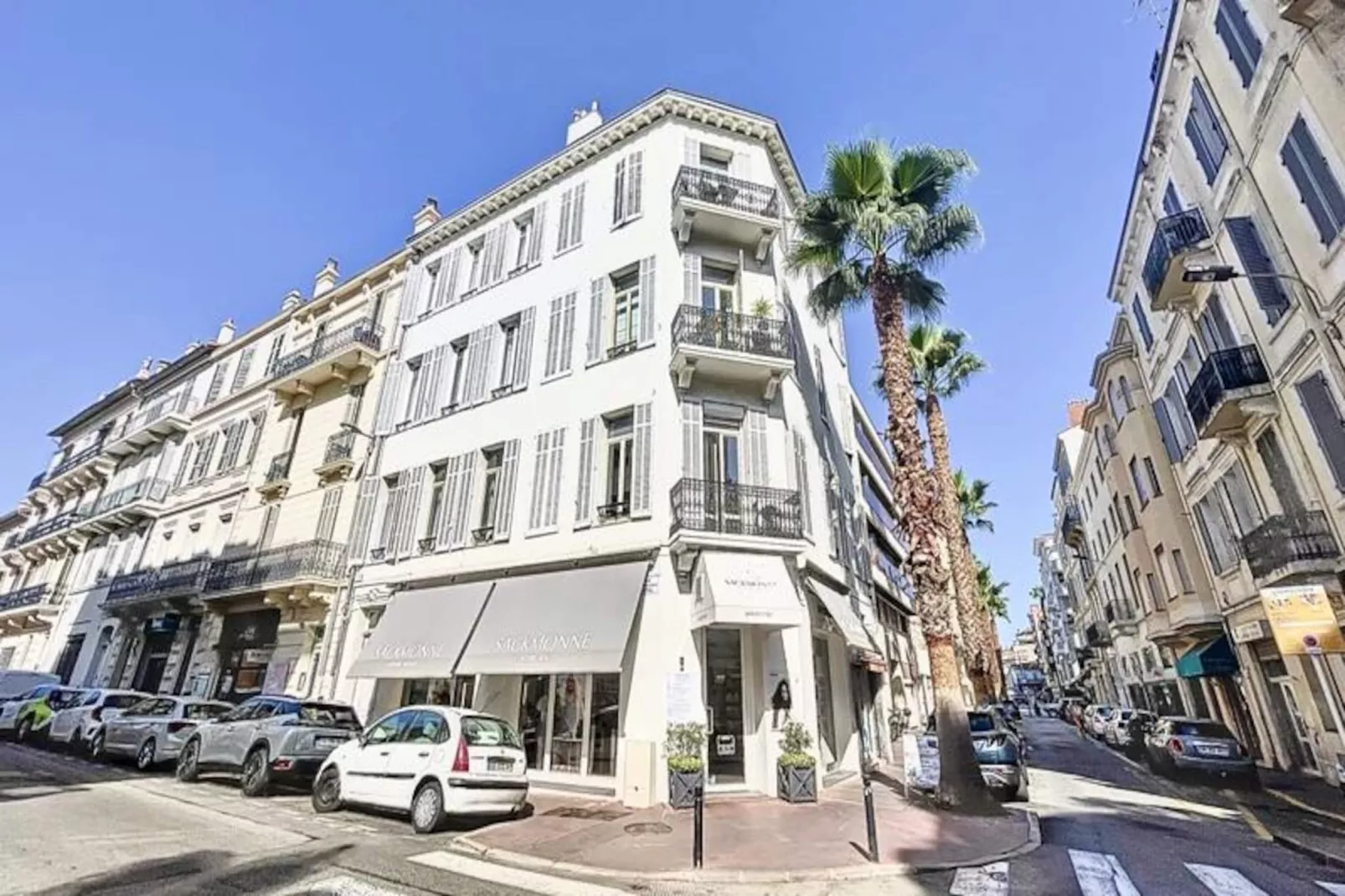 2 Pi&egrave;ces Moderne - 3/4 Pers Calme Cannes Hyper Centre Olam Properties-Image-tags.