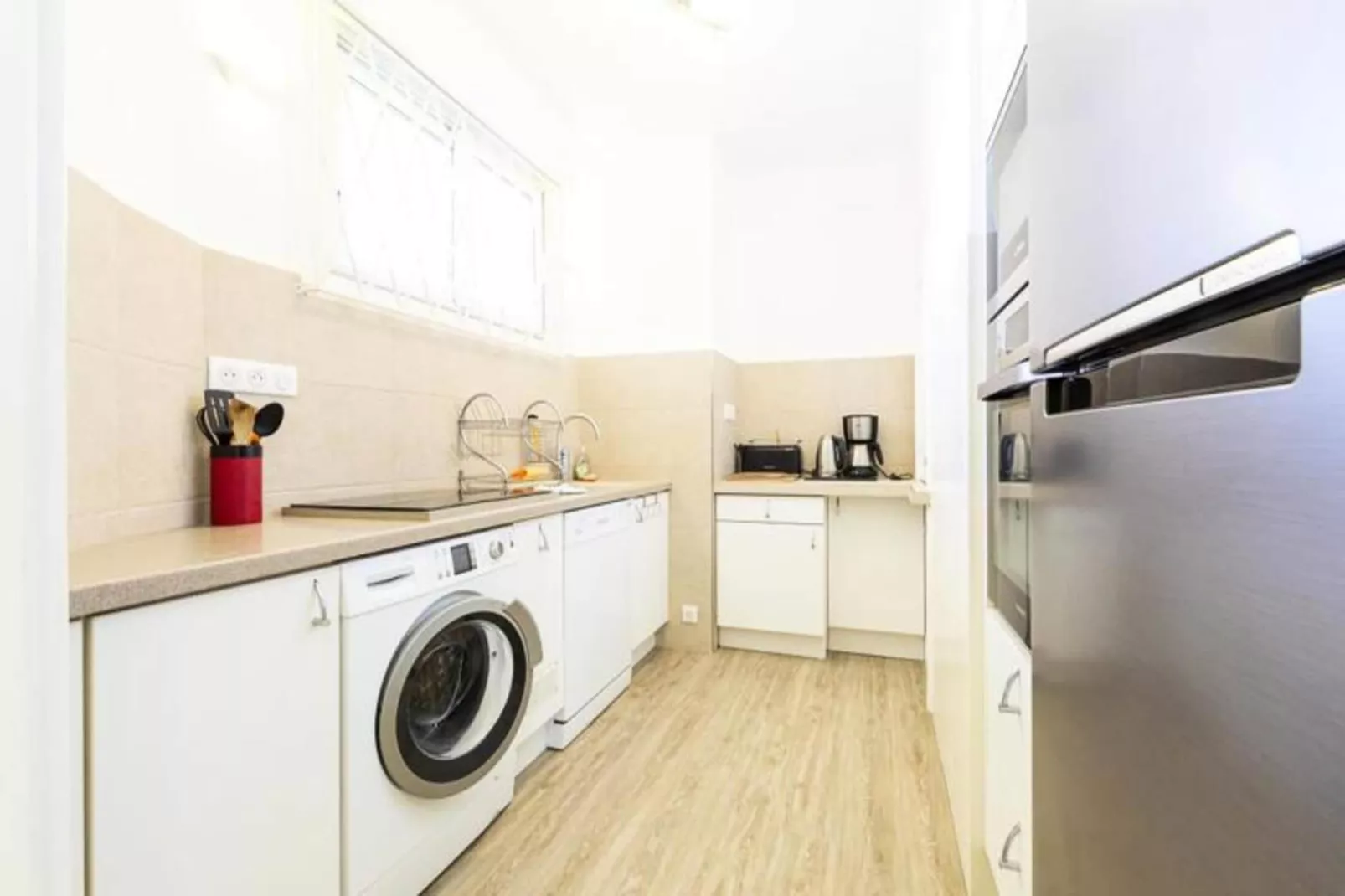 Résidence Appartement Enti&egrave;rement &eacute;quip&eacute; De 105 M2 Avec Vue Mer Et Collines-Buitenkant zomer