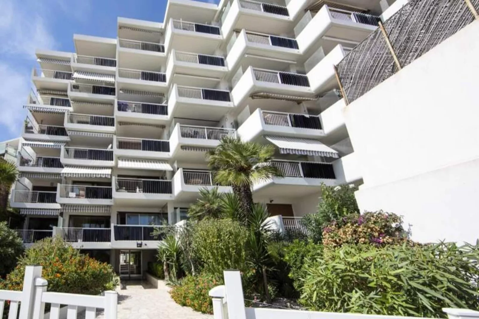 Résidence Appartement &eacute;quip&eacute; 70 M&sup2; Face &agrave; La Mer Dernier &eacute;tage Avec Magnifique Vue Me-Buitenkant zomer