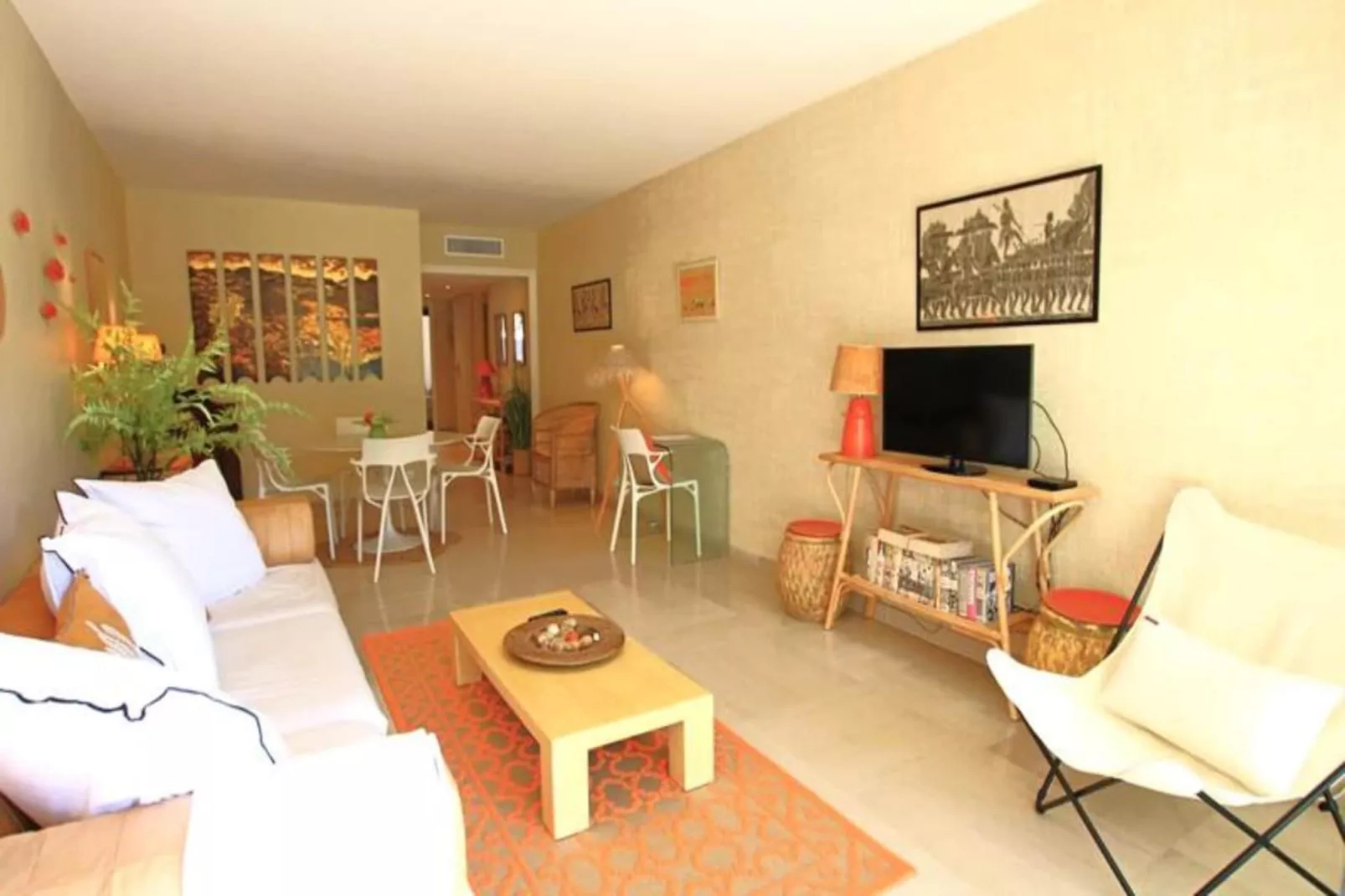 Résidence Appartement R&eacute;nov&eacute; Avec 2 Chambres & Salle De Bain &agrave; La D&eacute;coration Raffin&eacute;e-Recreatieruimte