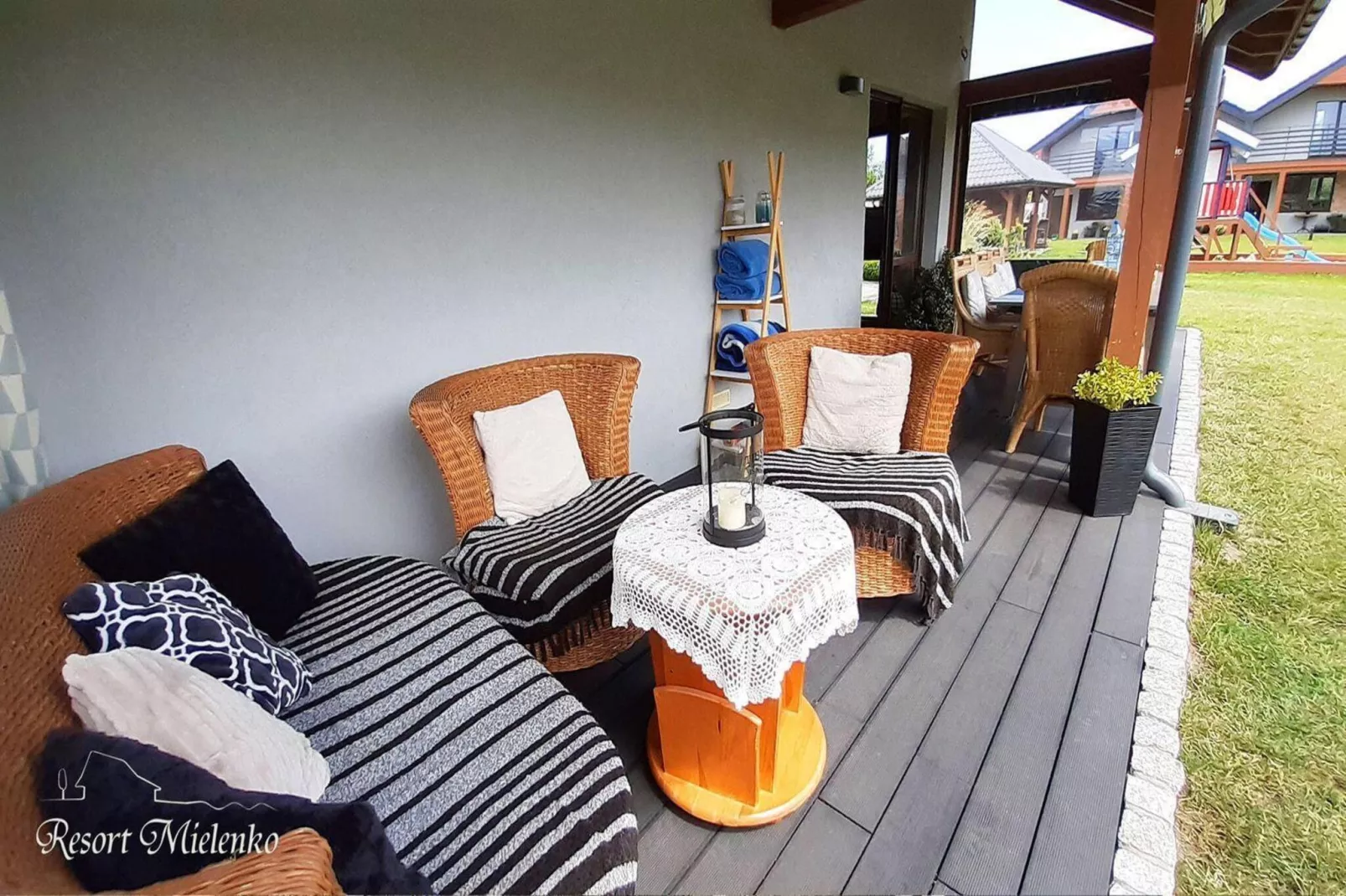 Dom MARCO POLO w Mielenku-Terrasbalkon