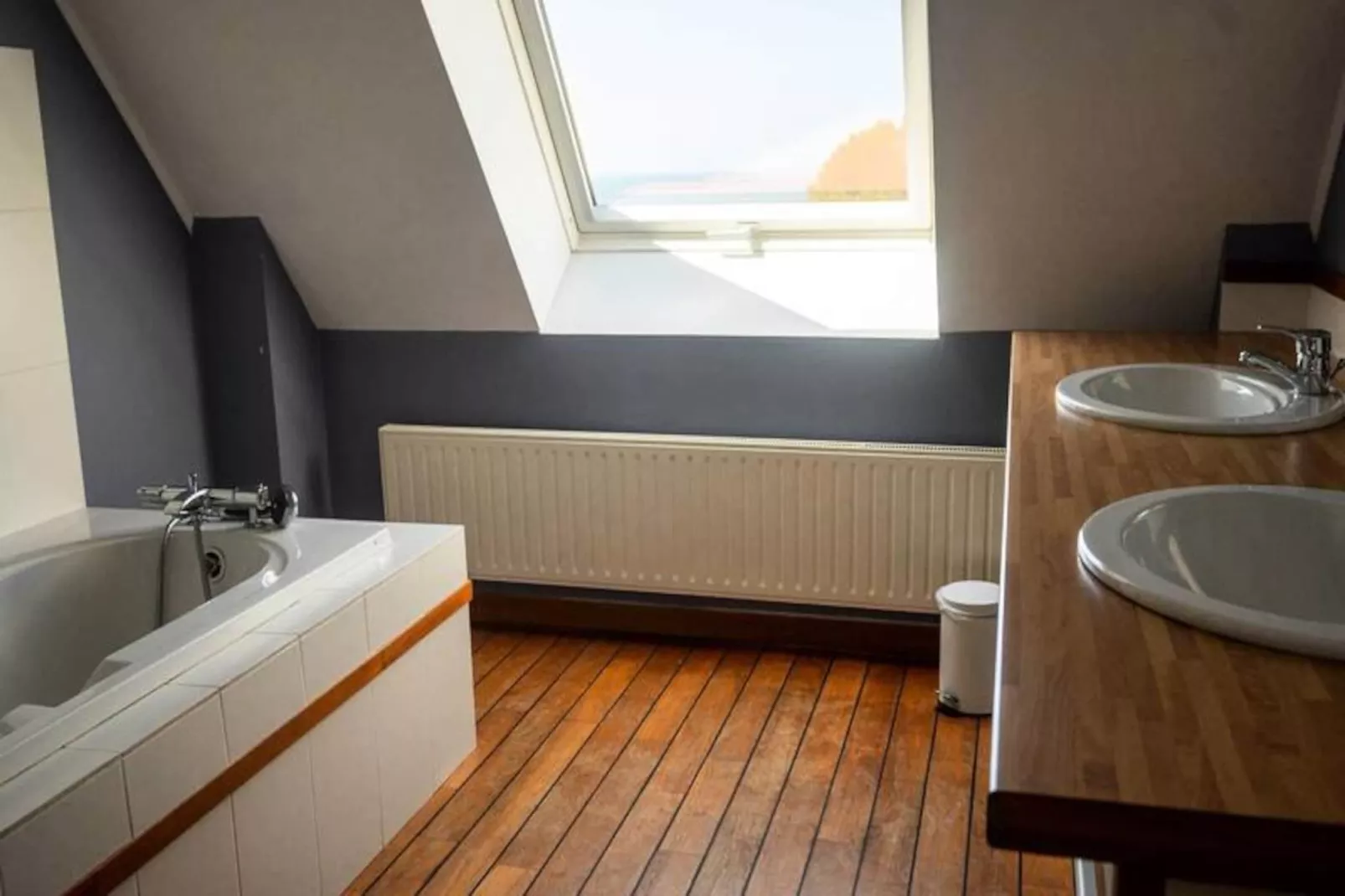 Maison à Trelevern-Image-tags.