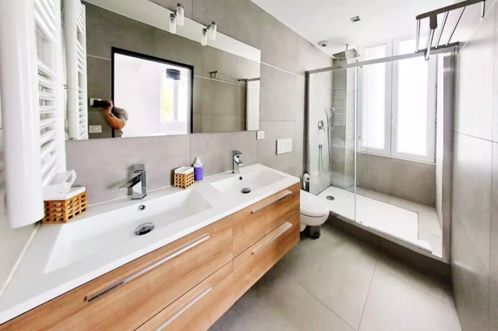 3 Pcs Design Centre Cannes - Croisette Et Palais 5 Mn - Olam Properties-Image-tags.