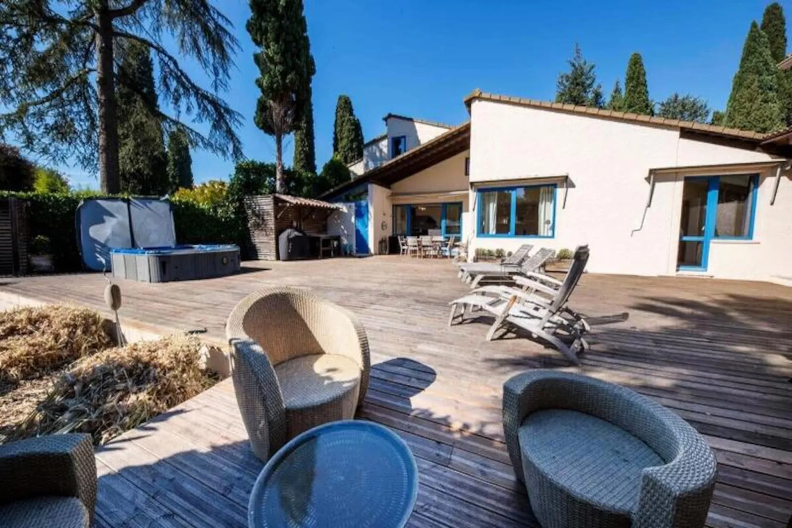 06v - Belle Villa - Jacuzzi - Piscine - Tennis-Image-tags.