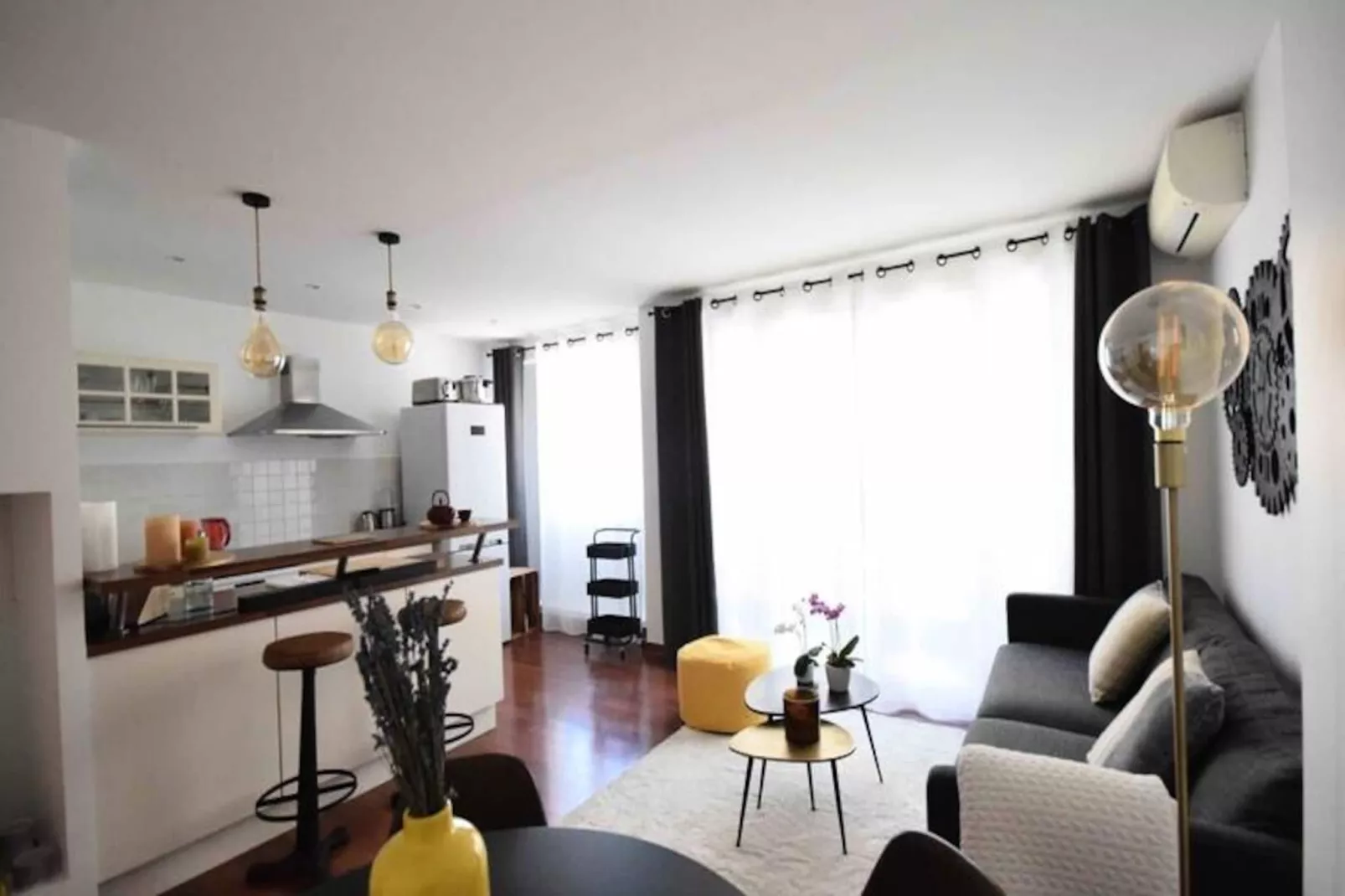 Le Carnot Appartement Pour 2 By Sunset-Image-tags.