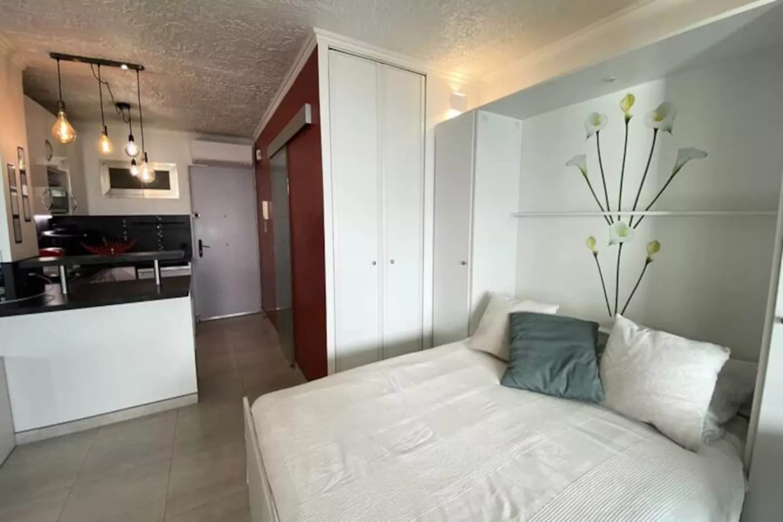 06bh - Beau Studio Face &agrave; La Mer-Image-tags.