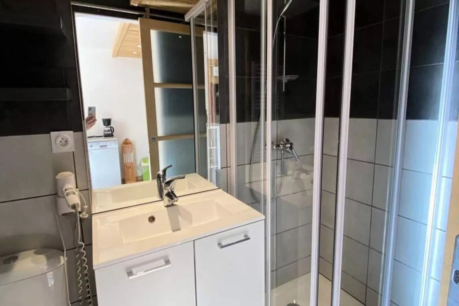 Résidence Gaubert - Badkamer