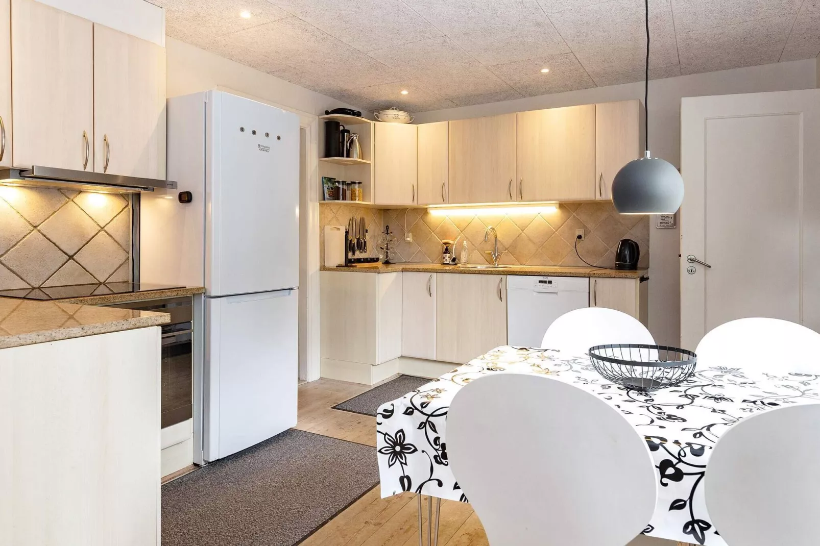 8 persoons vakantie huis in Bagenkop-By Traum-Binnen