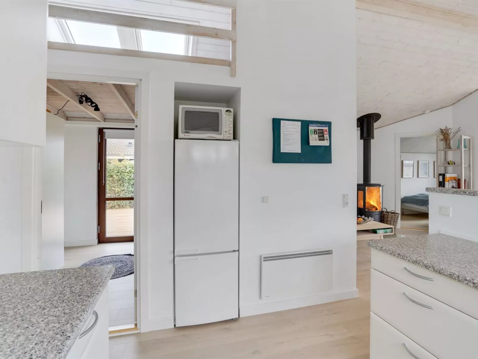 "Cathalina" - 75m from the sea-Binnen