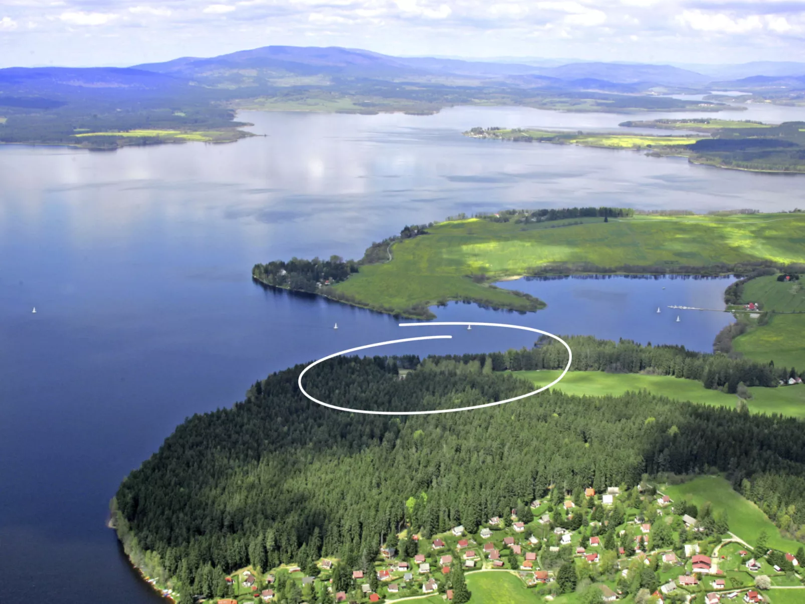 Lakeside Village 18 - Buiten