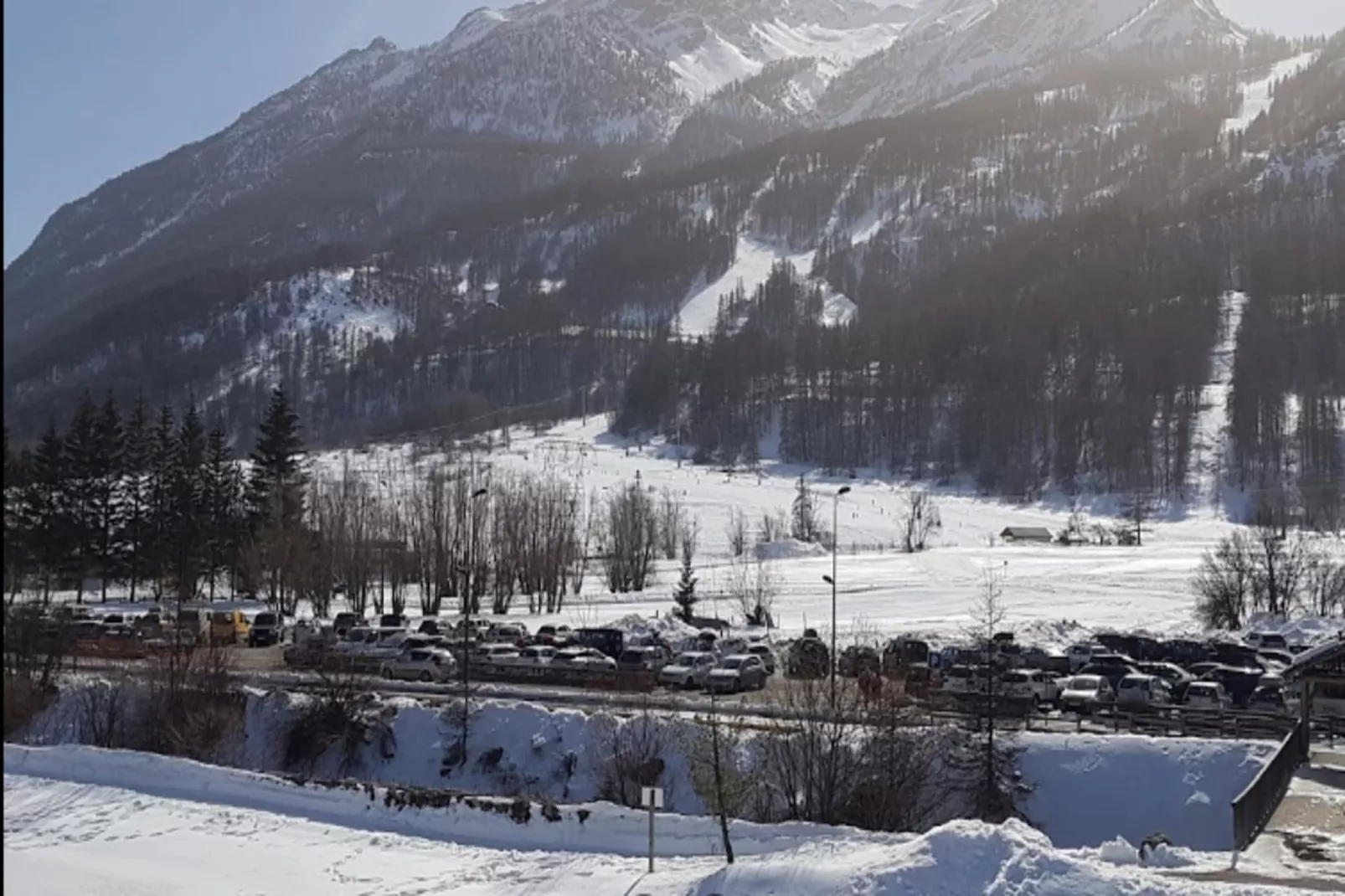 Résidence Marmottant-Buitenkant zomer