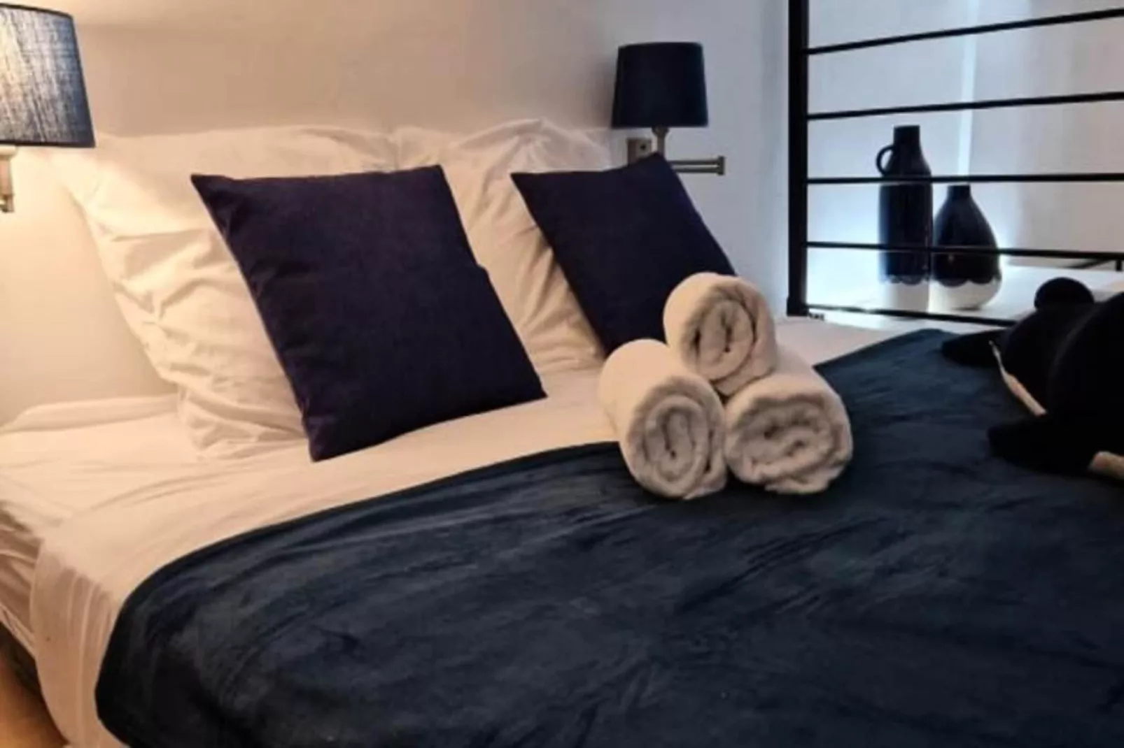 06a4 - Situation Exceptionnelle Au Port De Nice-Slaapkamer