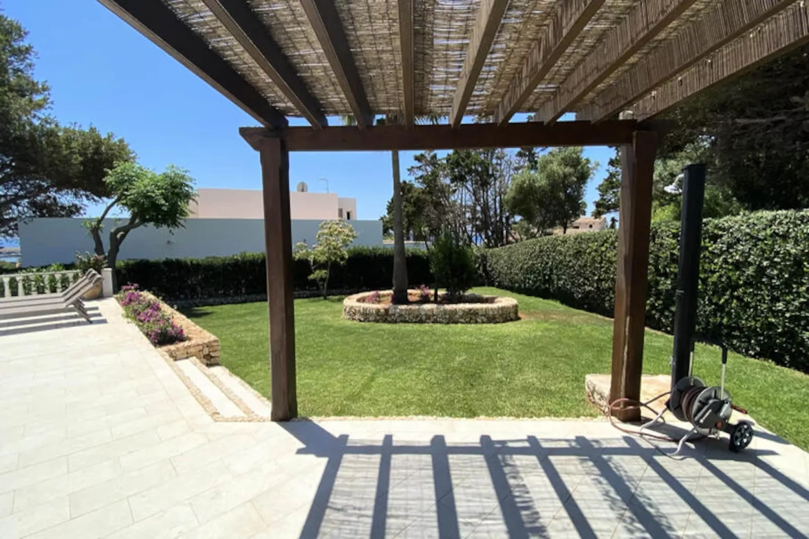 Maison à Binisafuller-Image-tags.