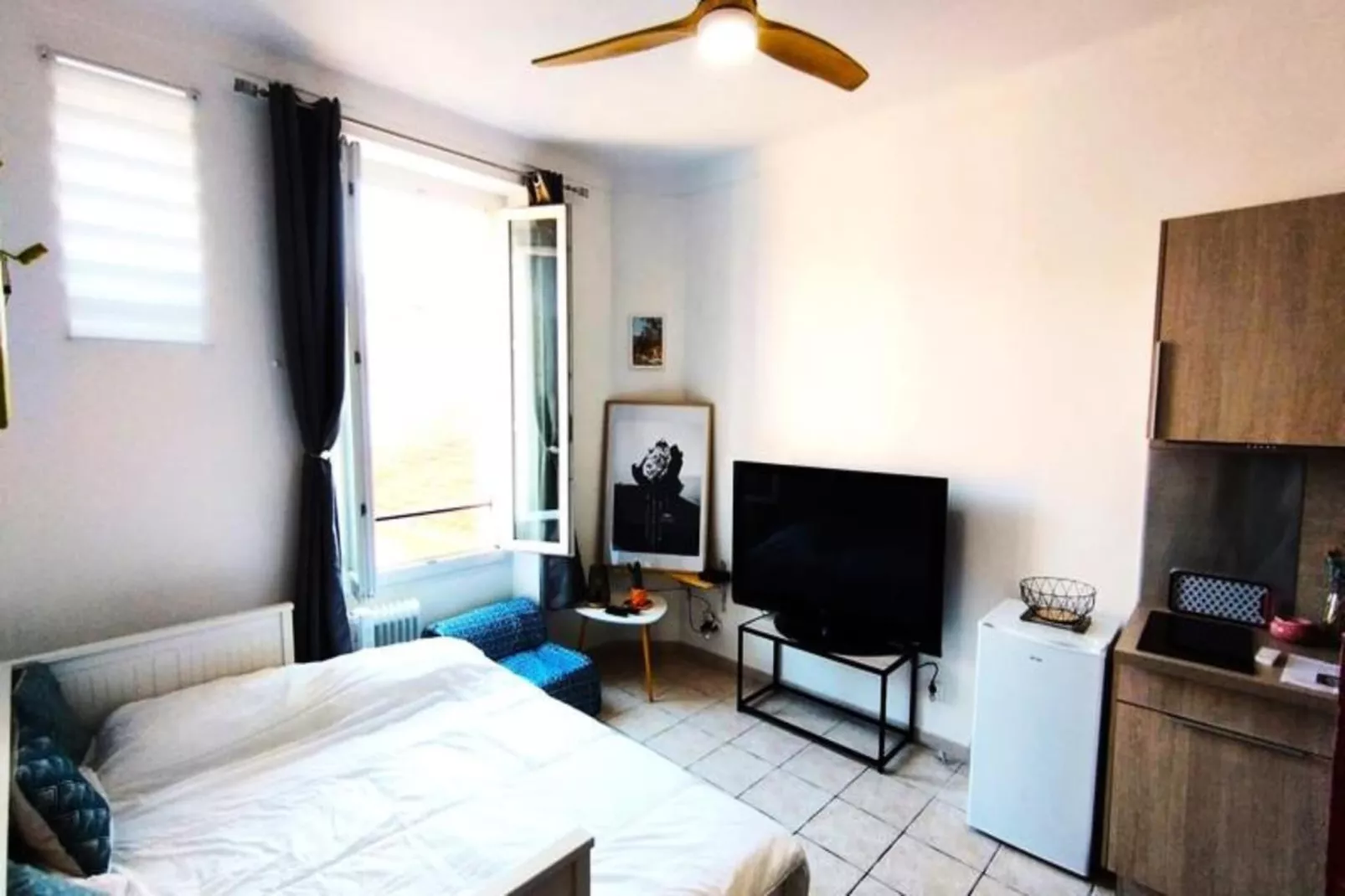 Résidence Charmant Studio Cannes Centre Id&eacute;al Congr&egrave;s Et Vacances ❤live In Gazagnair❤-Slaapkamer