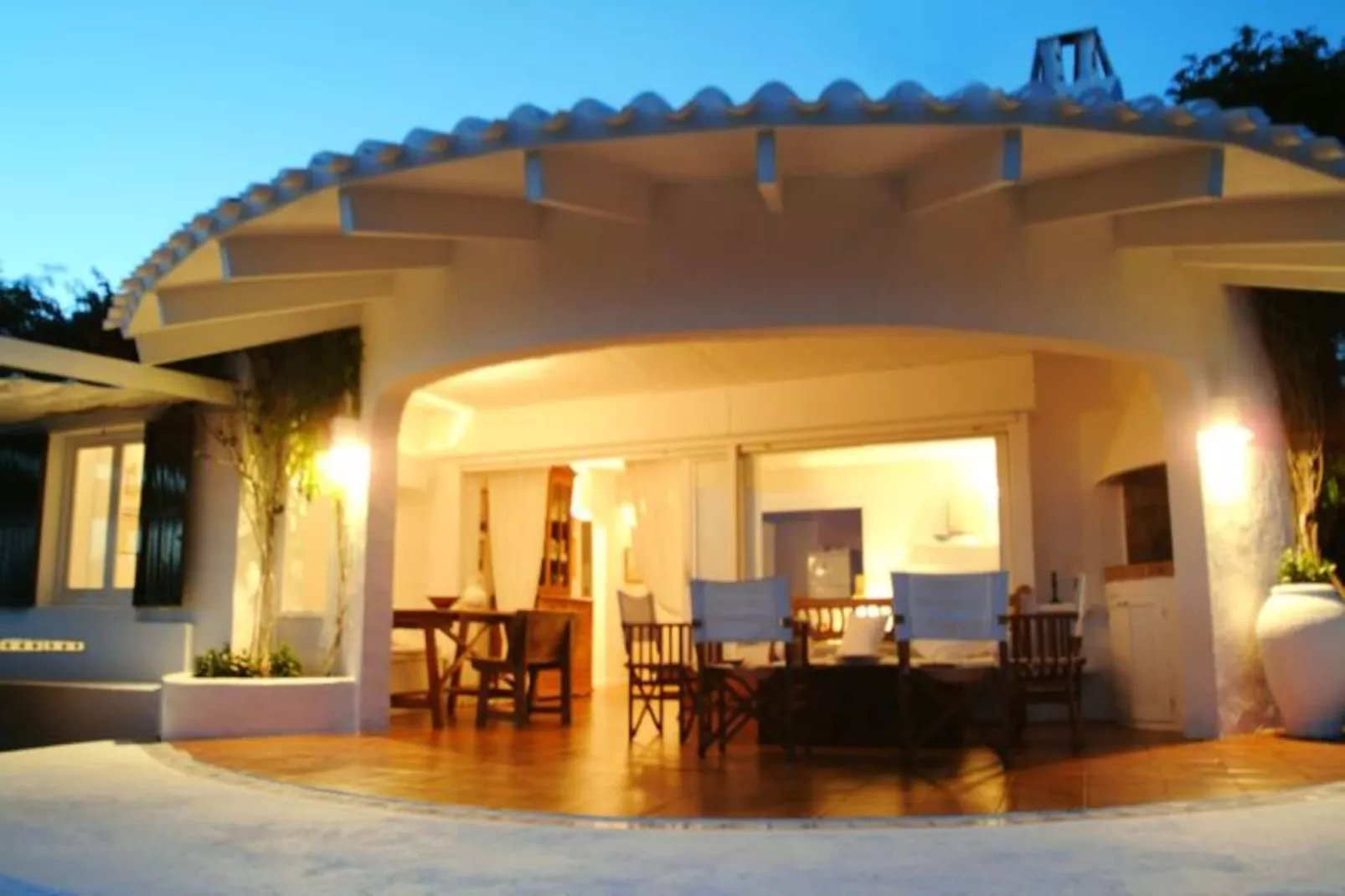 Maison à Binisafuller-Image-tags.