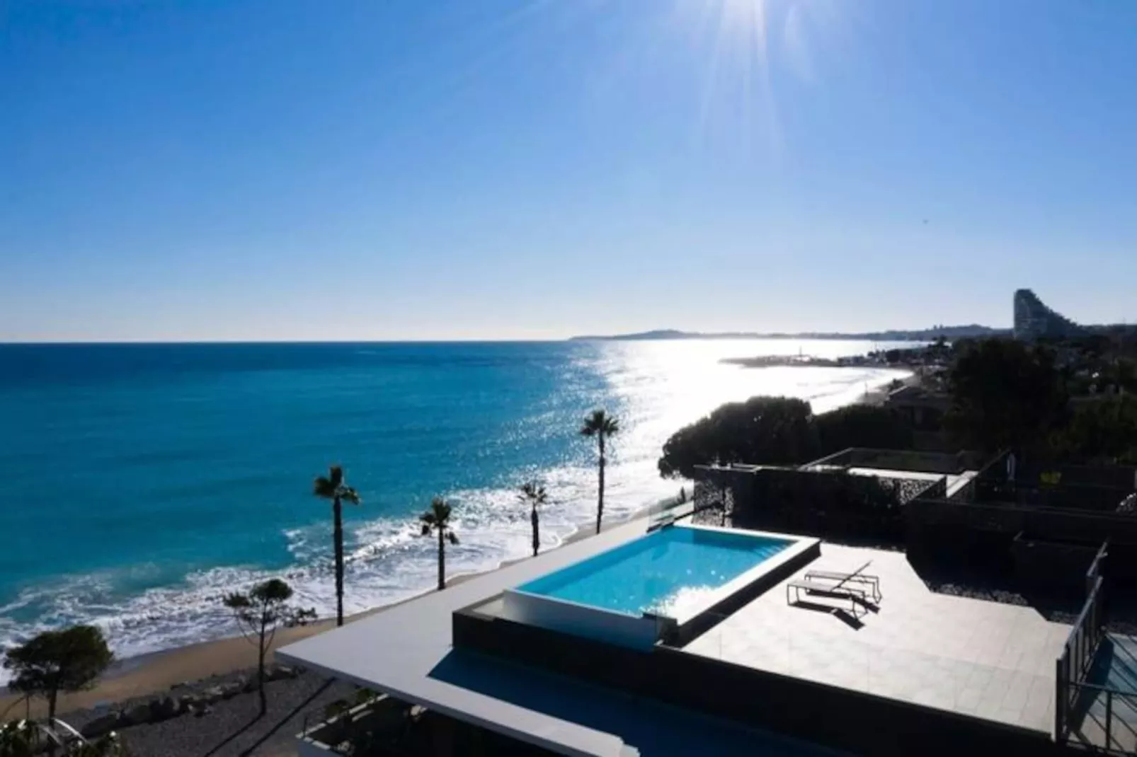 06ah - Superbe T2 Les Pieds Dans L'eau - Piscine-Image-tags.