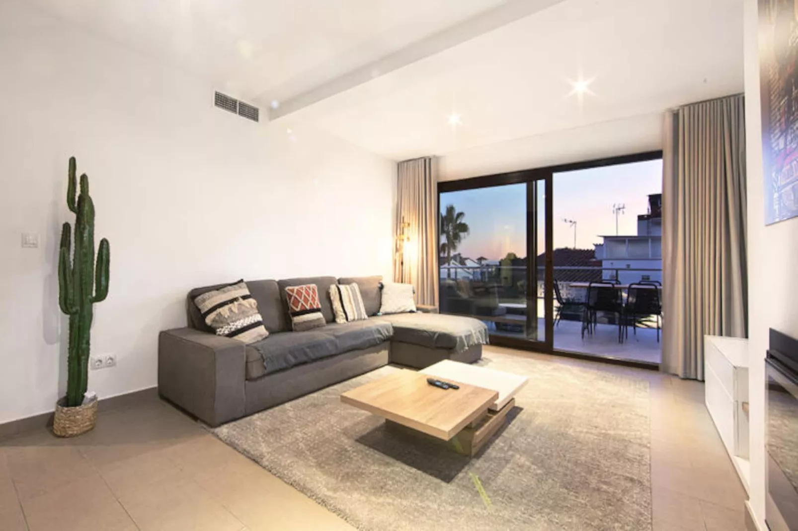 Maison à Marbella-Image-tags.