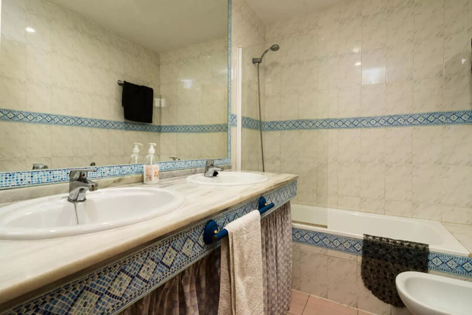 Appartements à Marbella-Badkamer