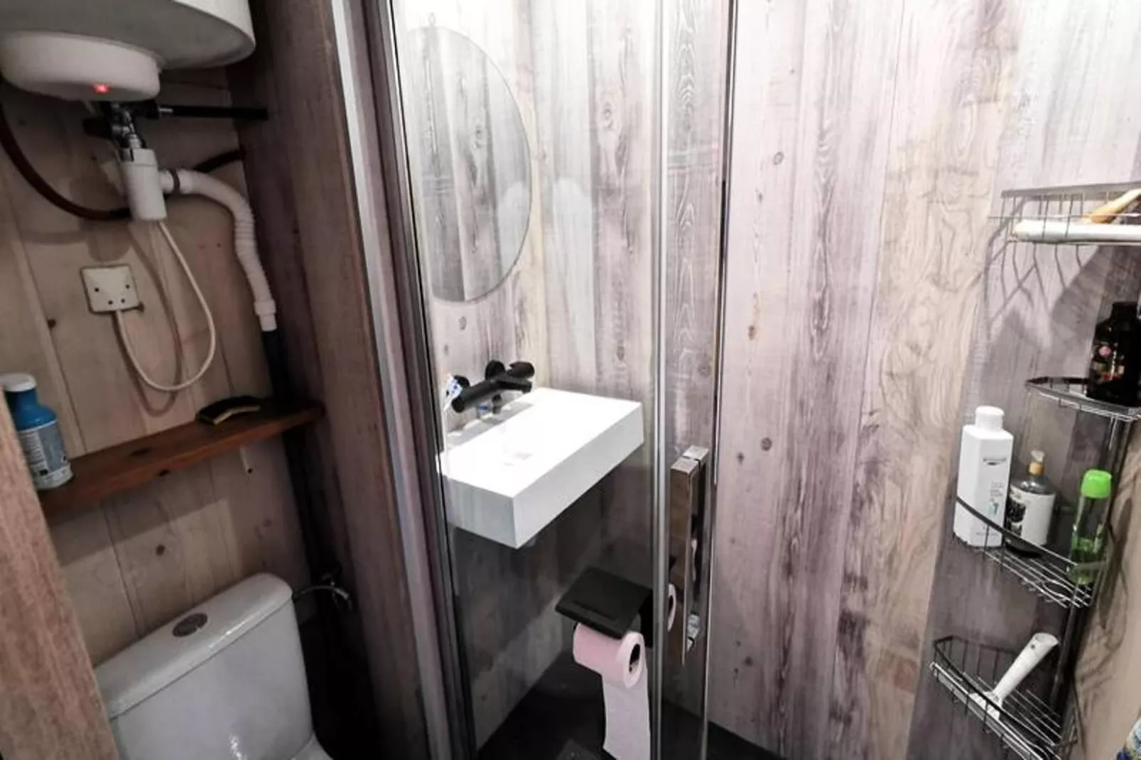 Résidence Les Arenes-Badkamer