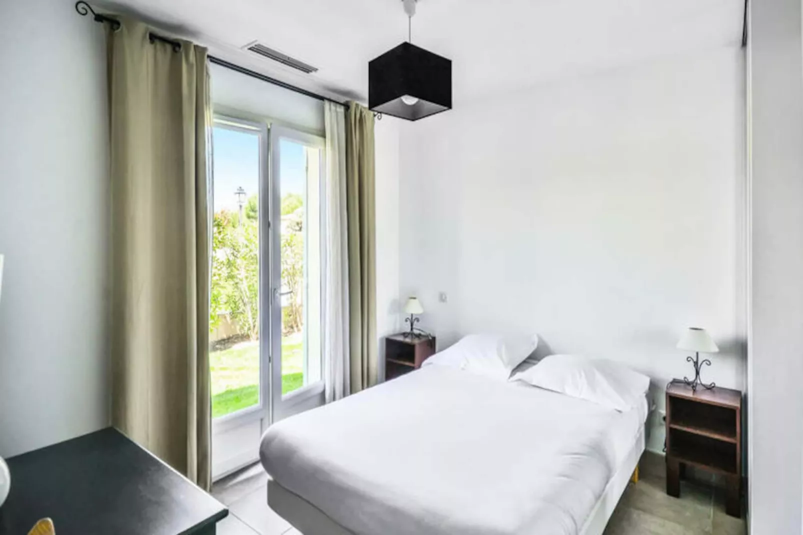 Les Mas et Villas de Pont Royal en Provence - maeva Home-Image-tags.