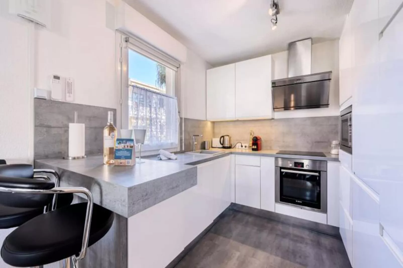 Le Regent Park  Appartement Pour 6 By Sunset-Image-tags.