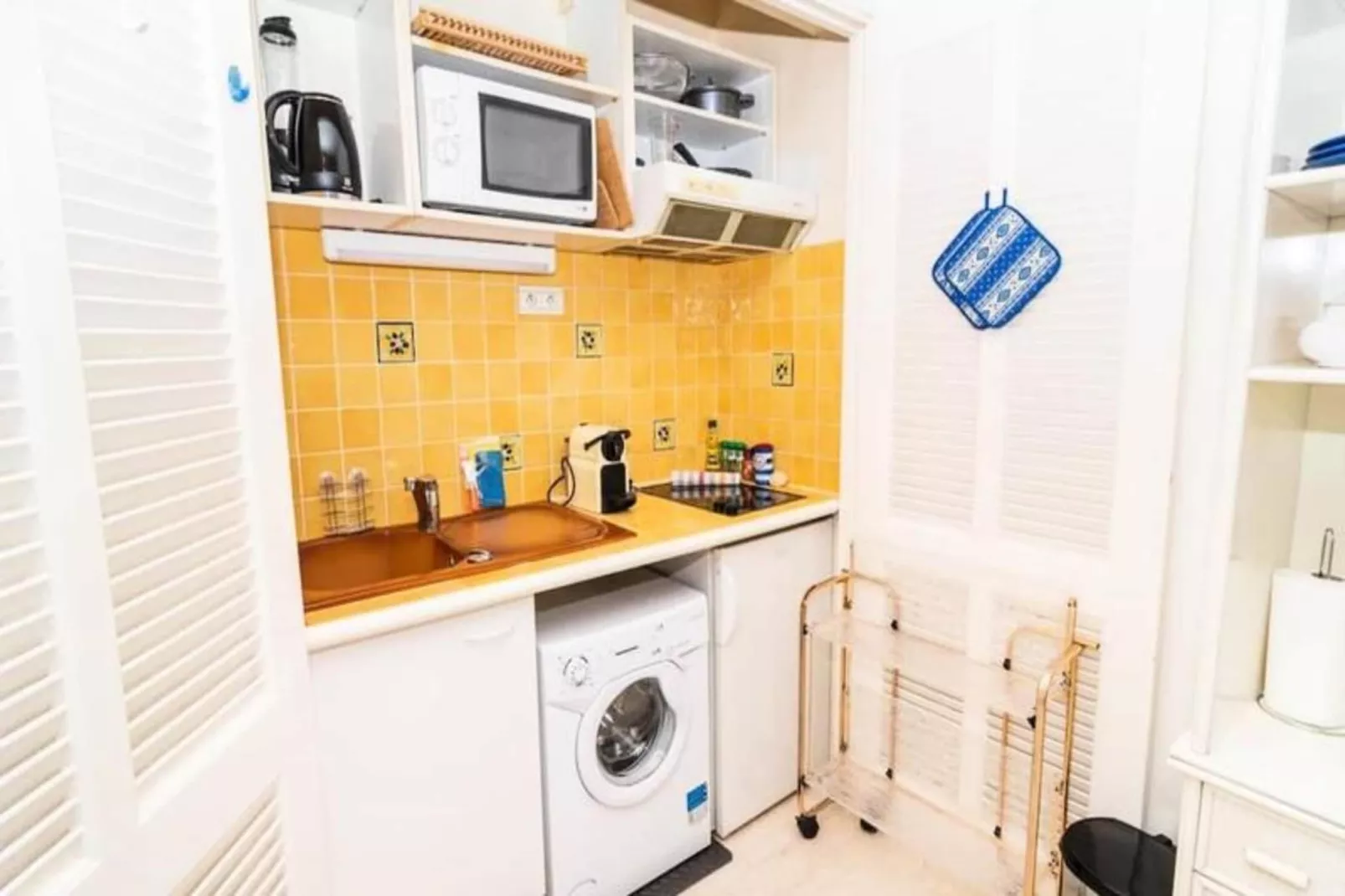 Résidence Chamant Studio Cannes Centre Plages, Shopping Et Congres ☀live In Merle☀-Buitenkant zomer