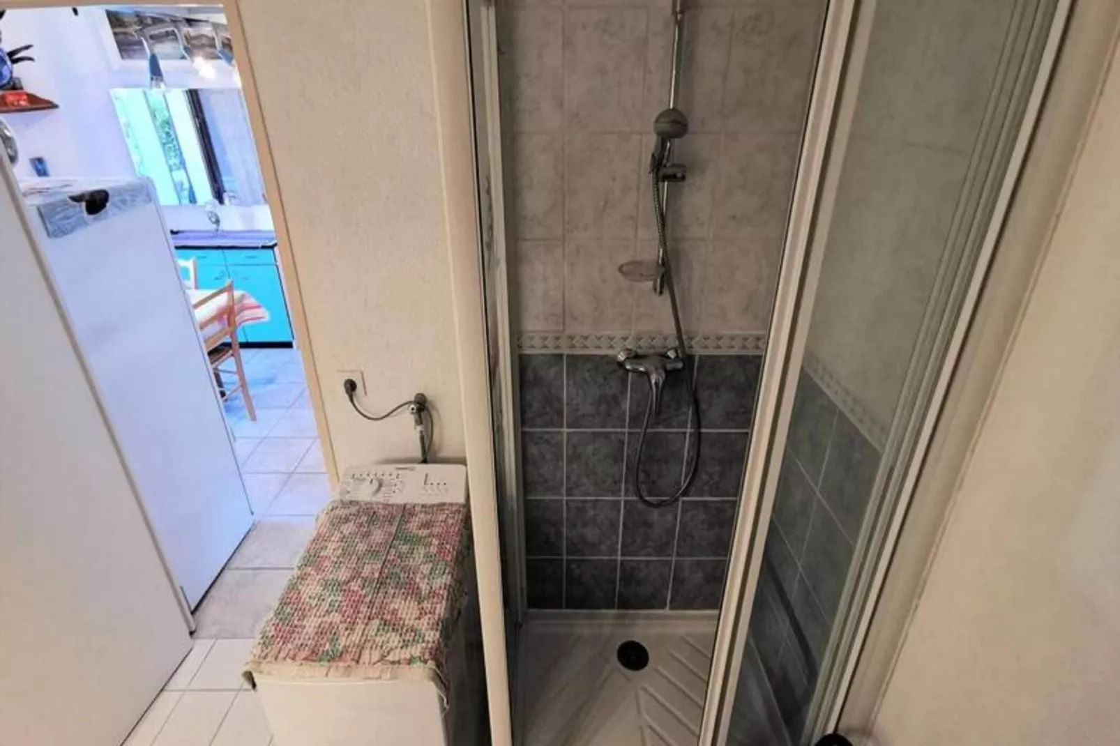 Résidence Village Merlin-Badkamer