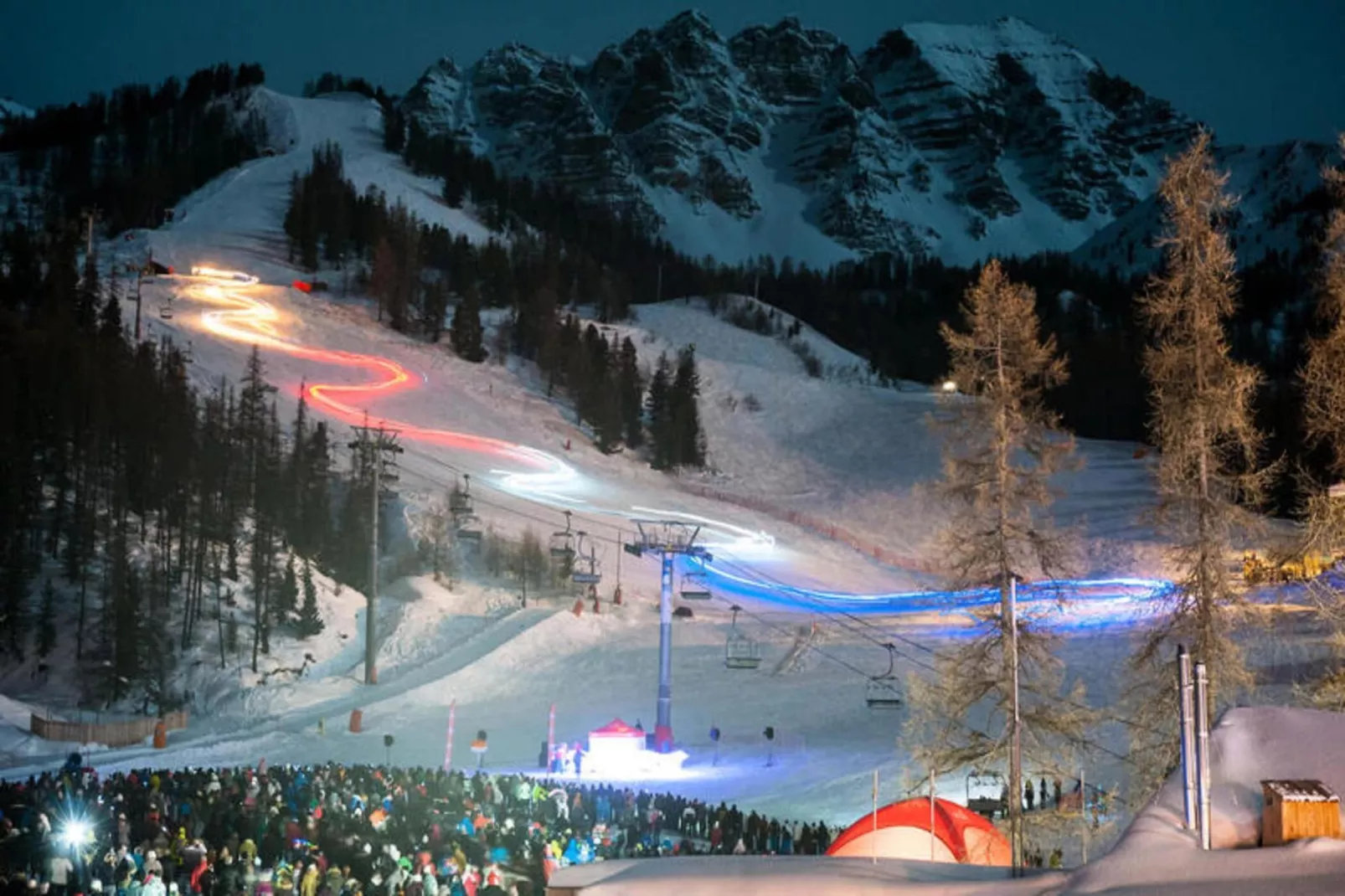 Varsea Residence - Buitenkant zomer