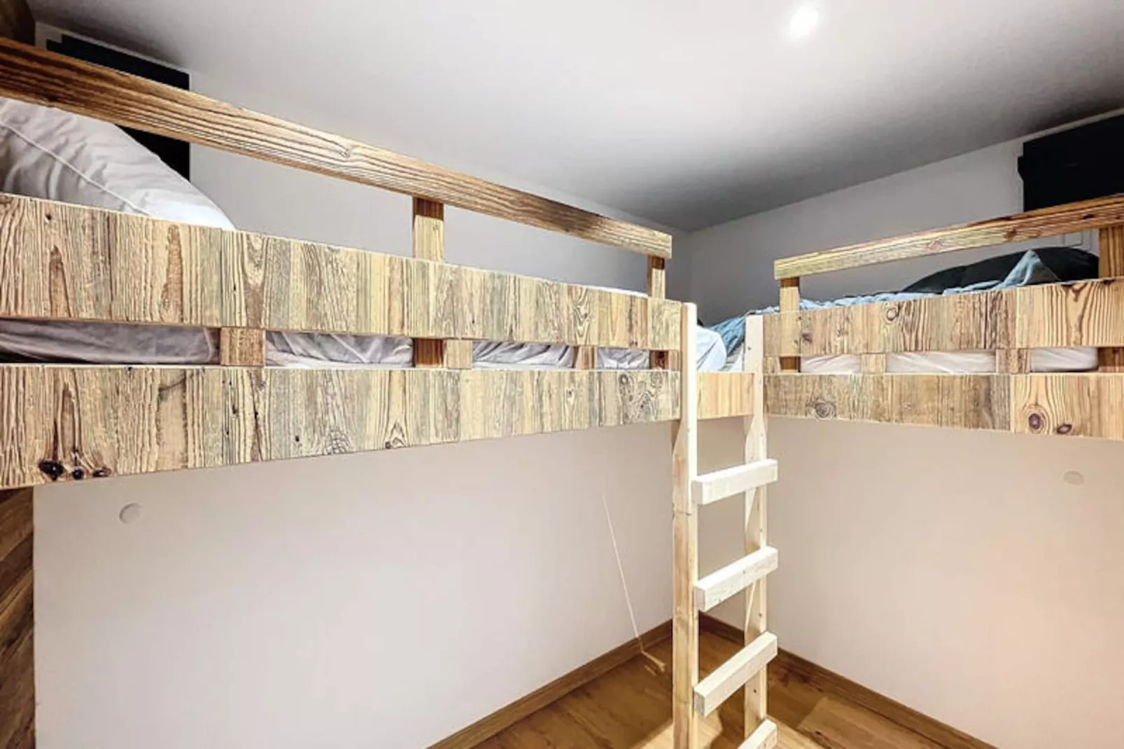 Appartements à Les Gets-Image-tags.