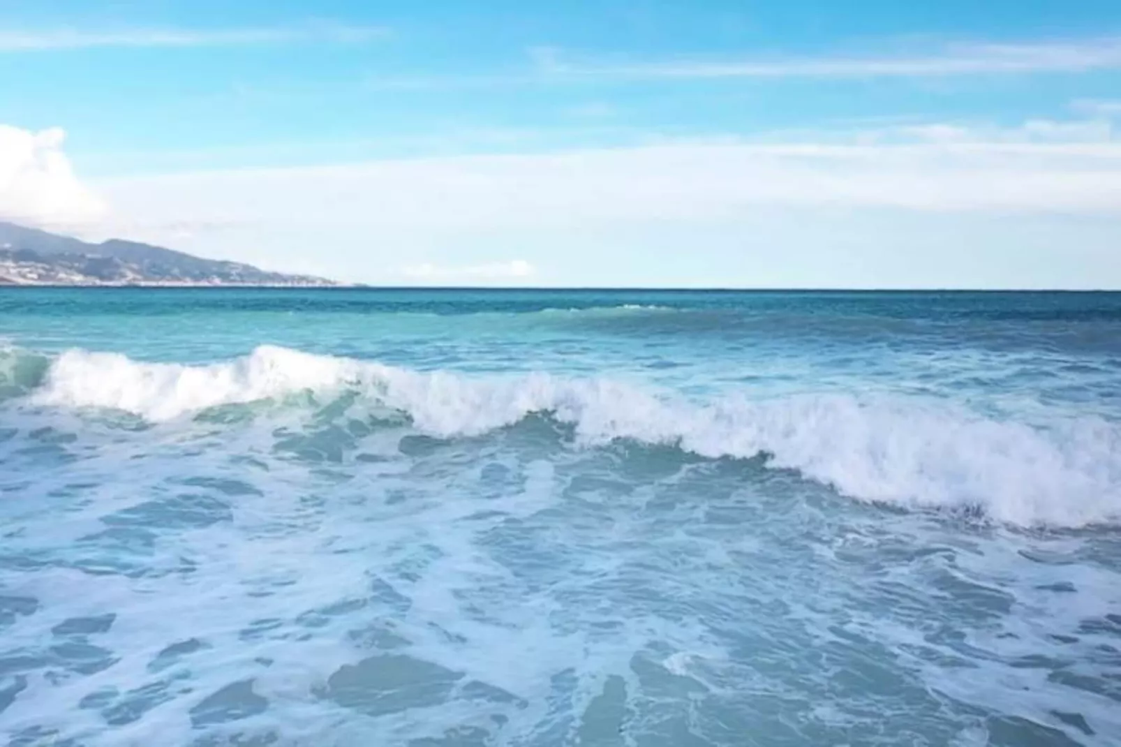 06b - Beau 2 Pi&egrave;ces R&eacute;nov&eacute; Avec Terrasse Vue Mer-Image-tags.