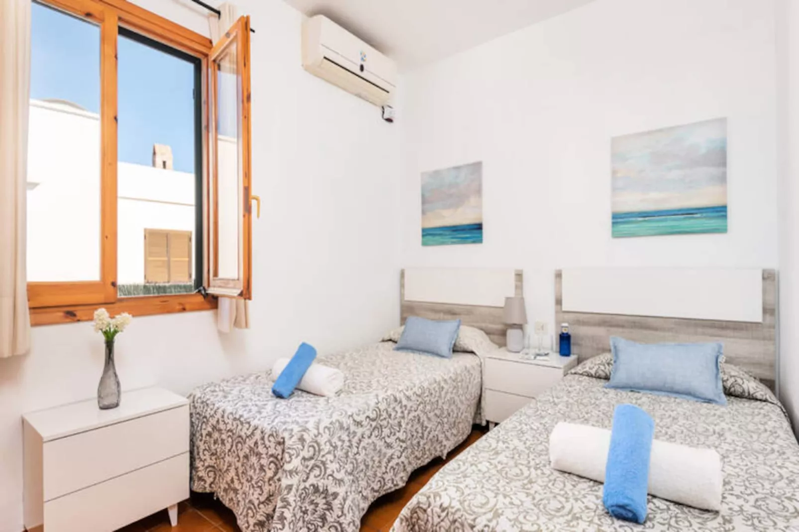 Maison à Cala en Blanes-Image-tags.