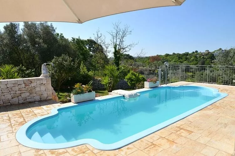 Holiday home Cisternino-Trullo Ulivo Antico-Zwembad