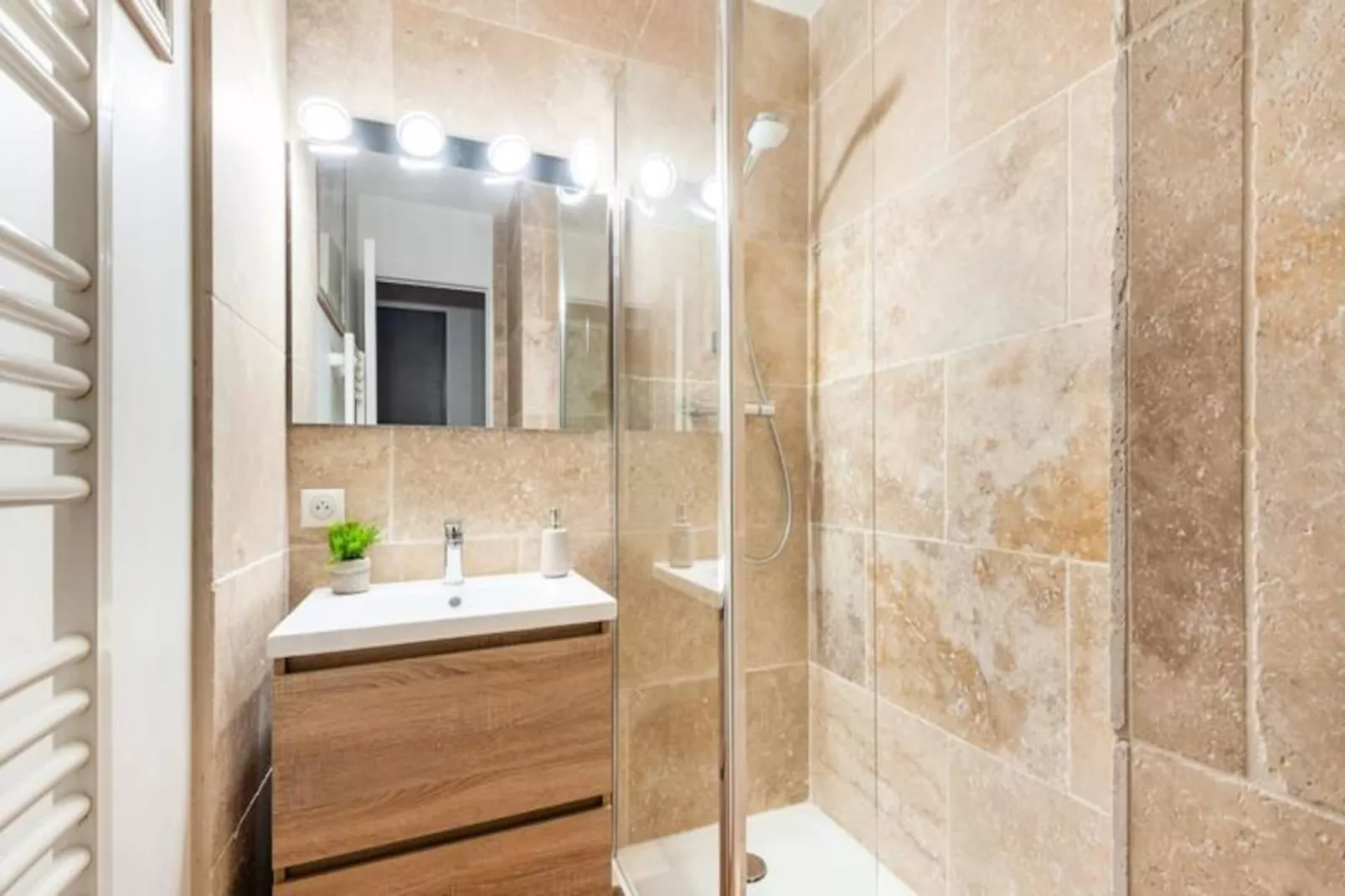 Village Pont Royal en Provence - maeva Home-Image-tags.