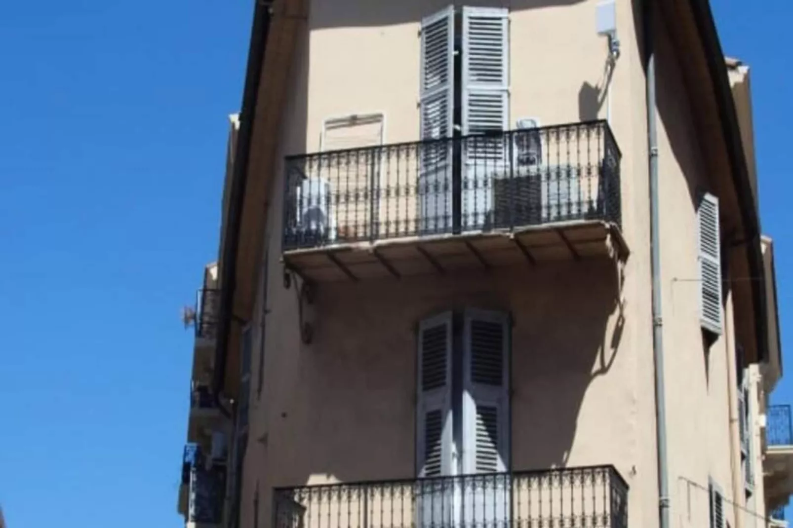 Palais & Croisette 1 Mn, 2 Pi&egrave;ces Spacieux Avec Balcon - Olam Properties-Buitenkant zomer