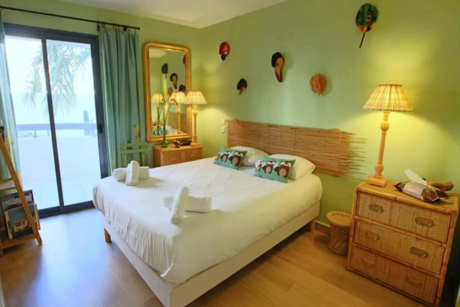 Résidence Appartement R&eacute;nov&eacute; Avec 2 Chambres & Salle De Bain &agrave; La D&eacute;coration Raffin&eacute;e-Recreatieruimte