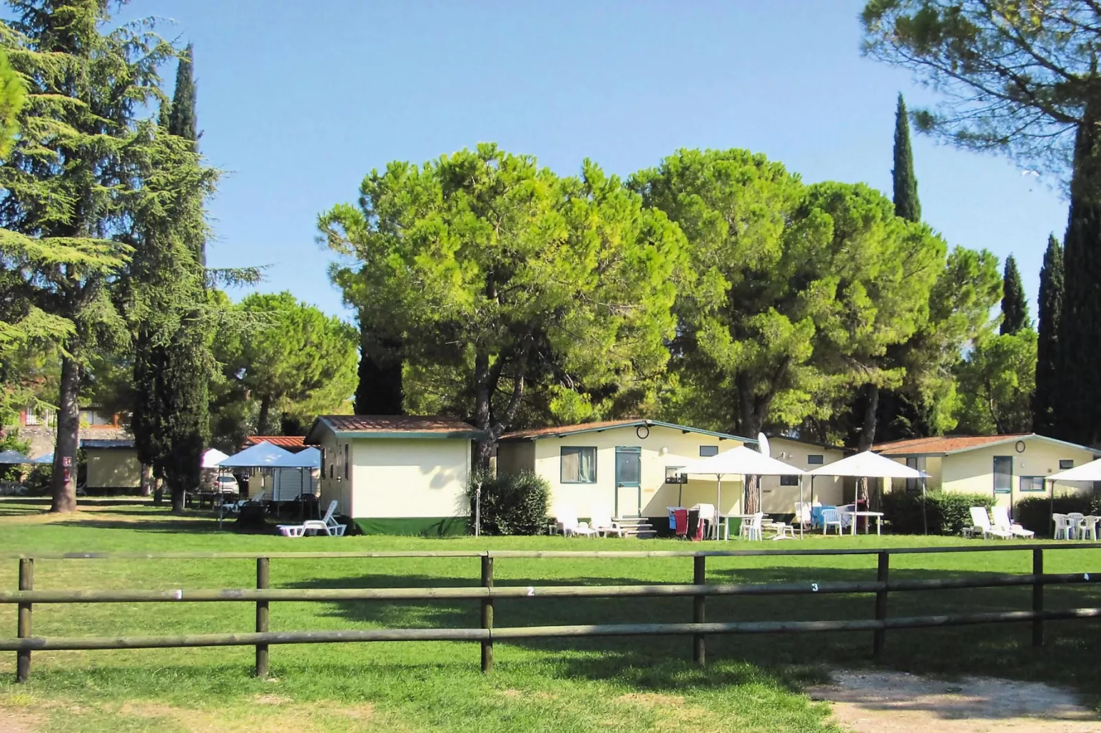 Mobile Homes Toscolano, Toscolano Maderno-Mobilhome, Belegung mit 1-4 Personen-Tuinen zomer