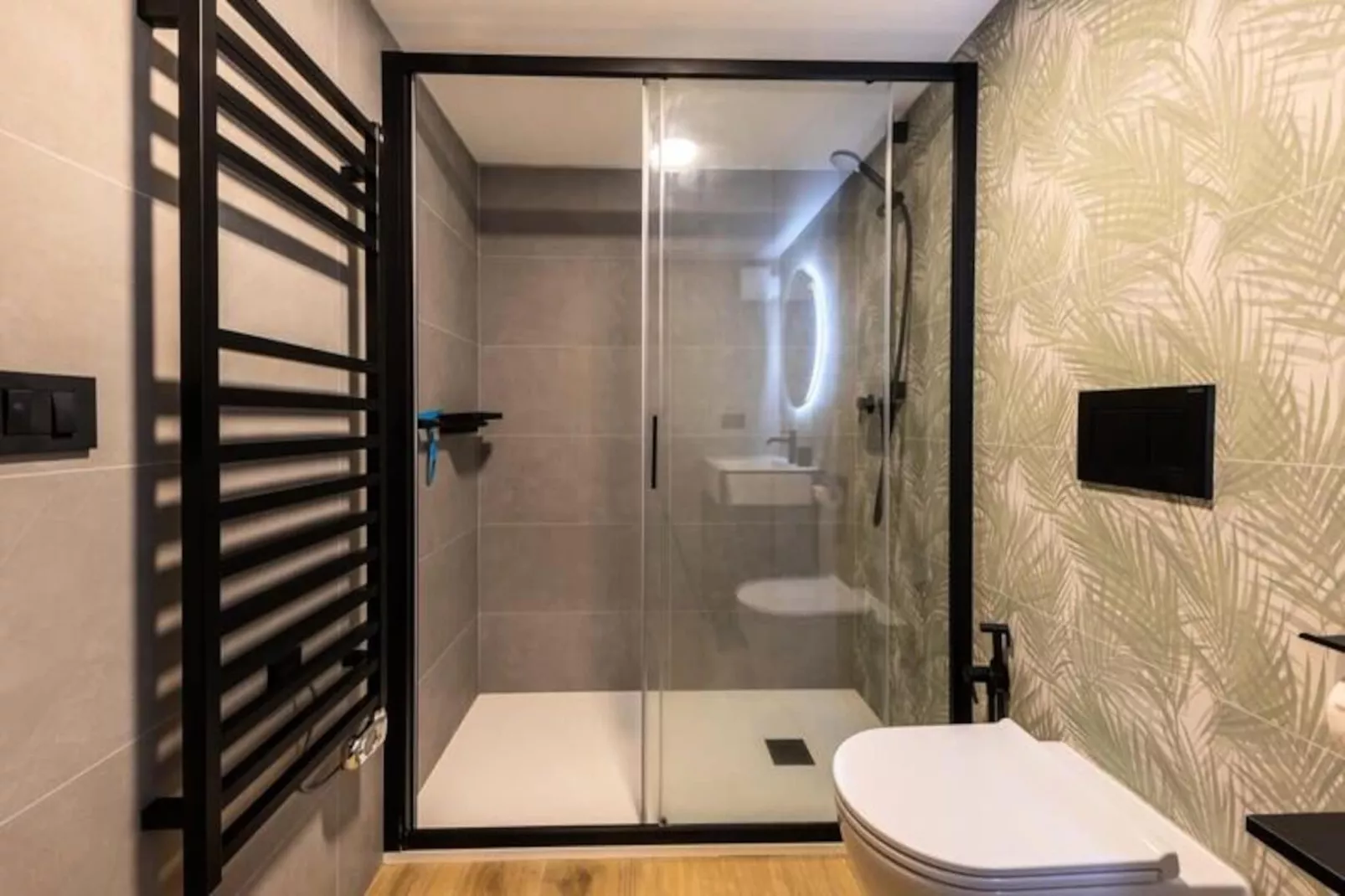 06ak1 - Villa 4 Chambres, Piscine Et Sauna-Image-tags.