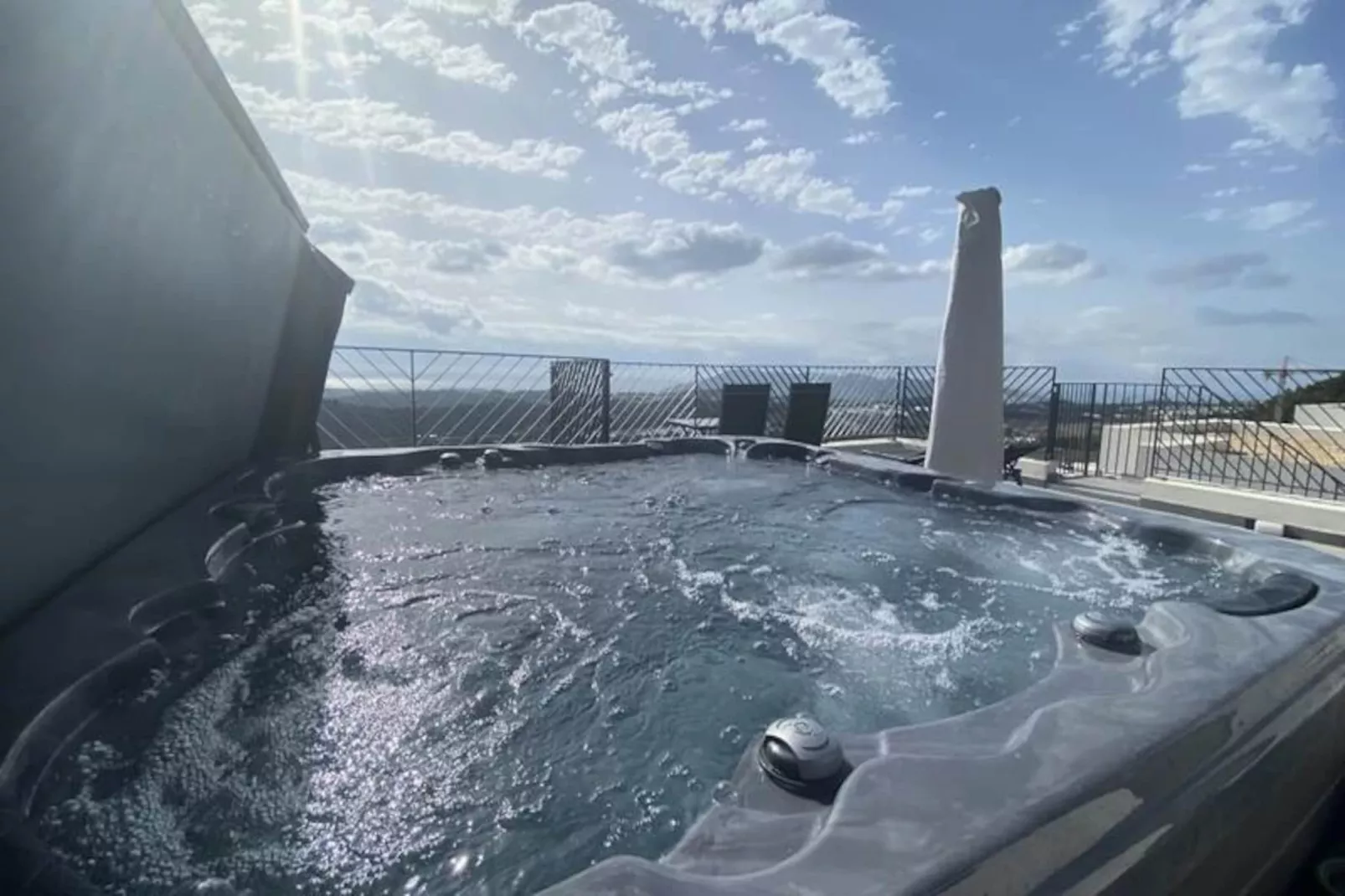 Villa Solymar &agrave; Polop Hills : Luxe Et Confort !-Image-tags.