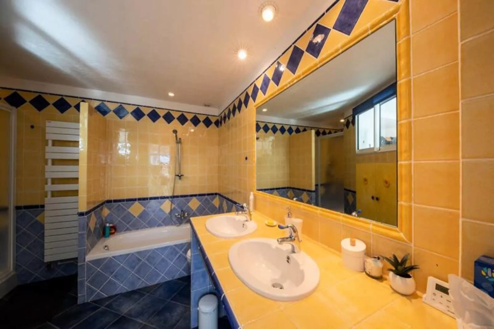 06c-villa 8 Pers Avec Piscine -arri&egrave;re Pays Ni&ccedil;ois-Image-tags.