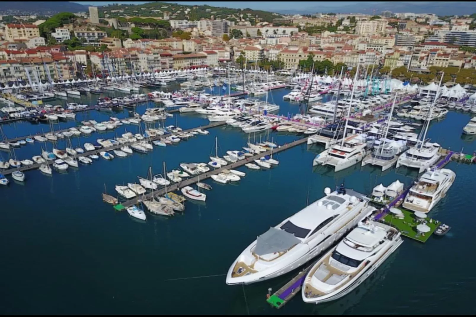 Résidence Appartement 1 Chambre Au Coeur De Cannes-Buitenkant zomer