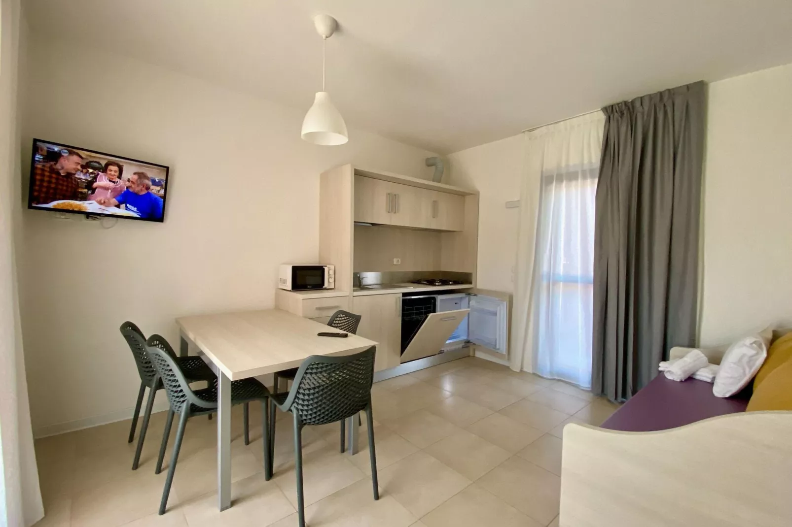 Residence Belvedere Village Castelnuovo del Garda-trilocale Std-Woonkamer