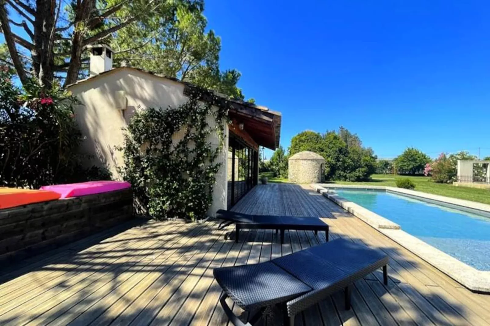 Belle Villa Contemporaine, Piscine Et Grand Jardin-Image-tags.