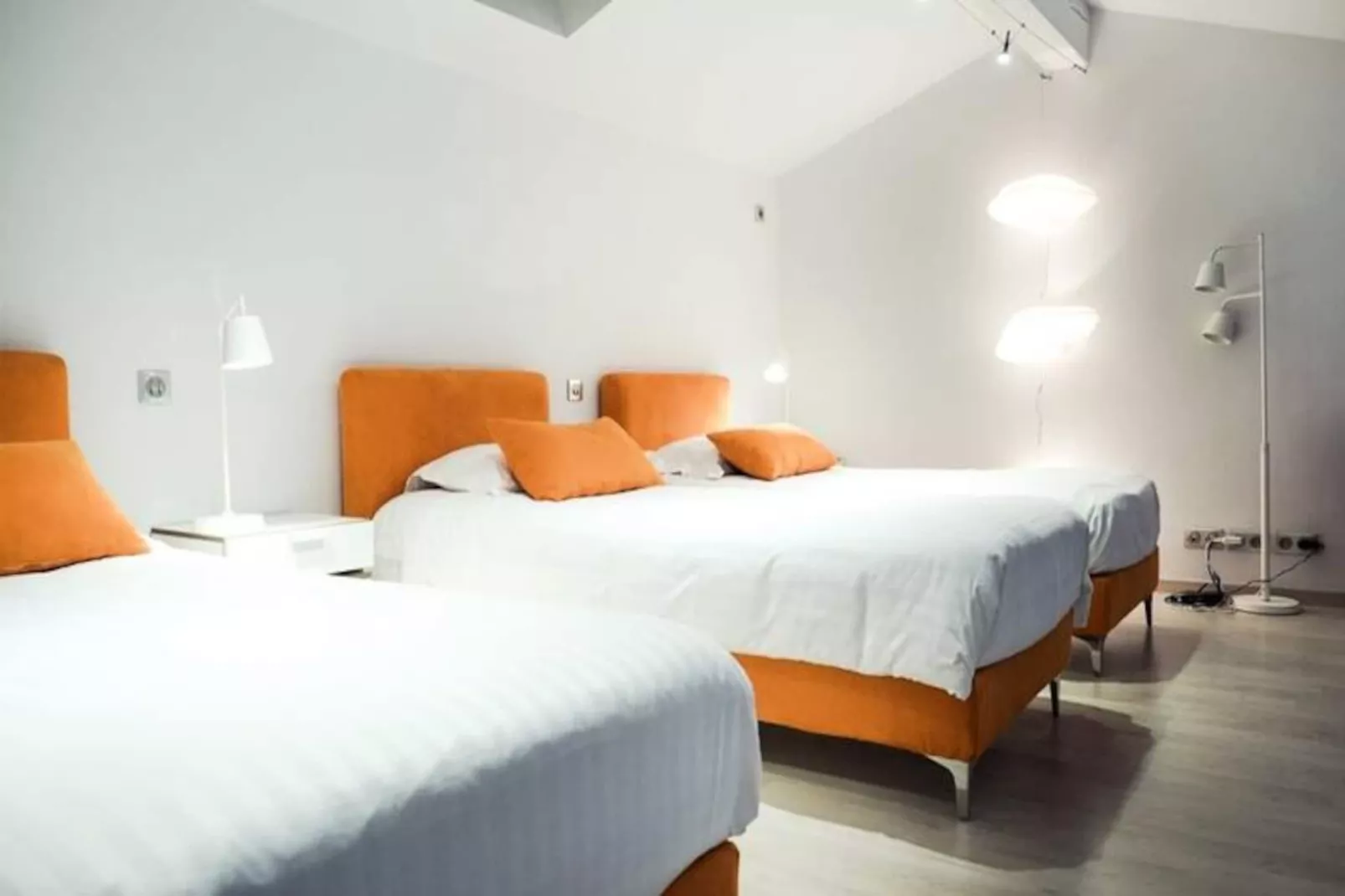 Mas De Pani&egrave;re - Saint Remy De Provence-Image-tags.