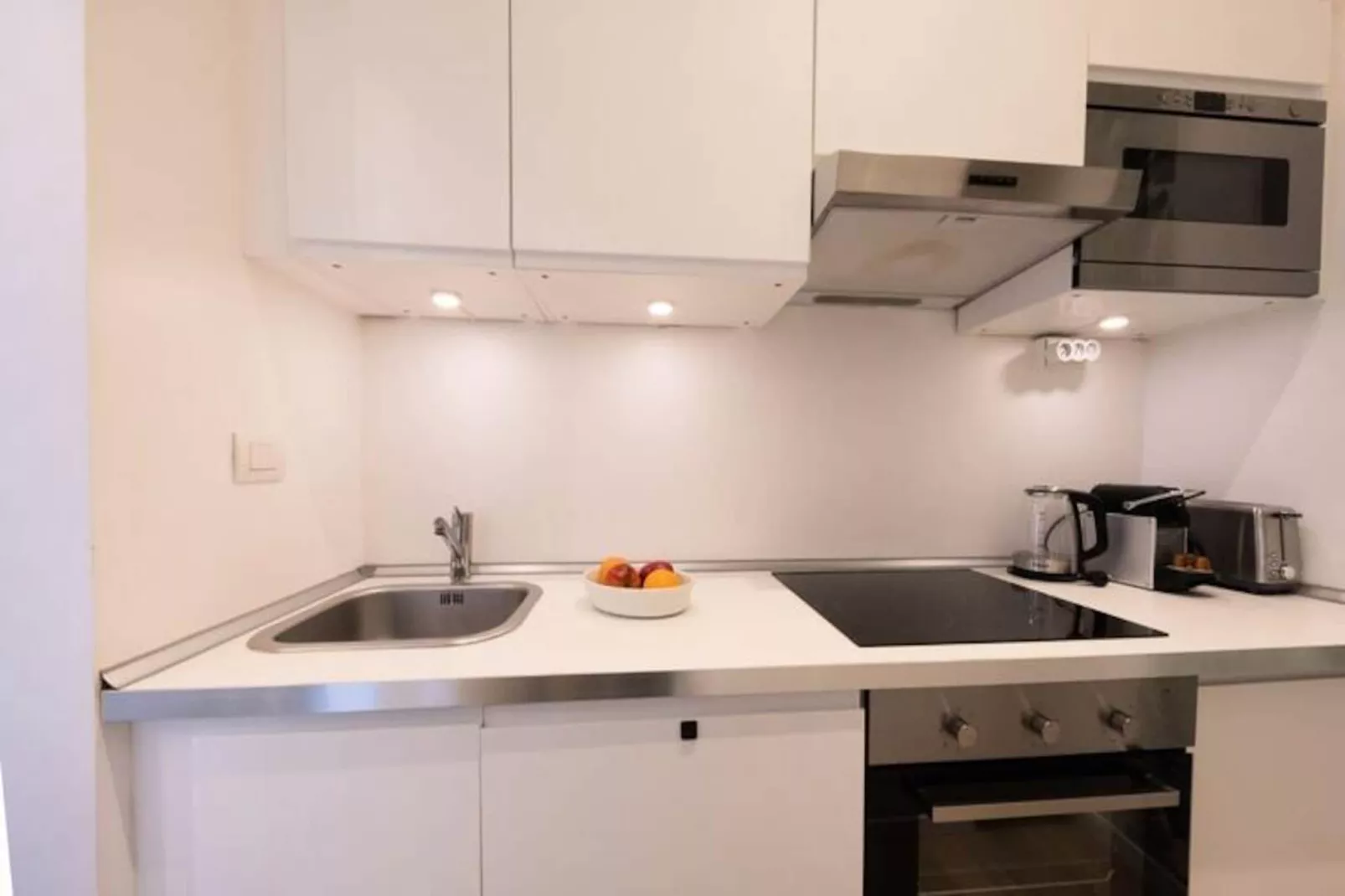 06a3 - Bel Appartement Au Cœur Du Vieux Nice-Image-tags.