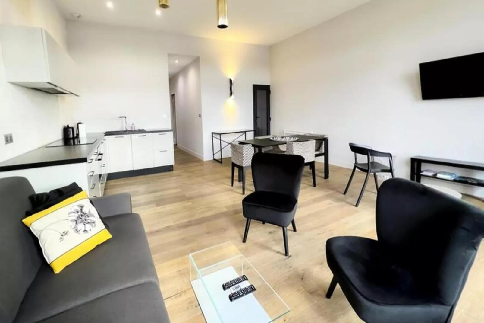 Magnifique Appartement 2 Chambres Avec Vue Sur La Garonne
