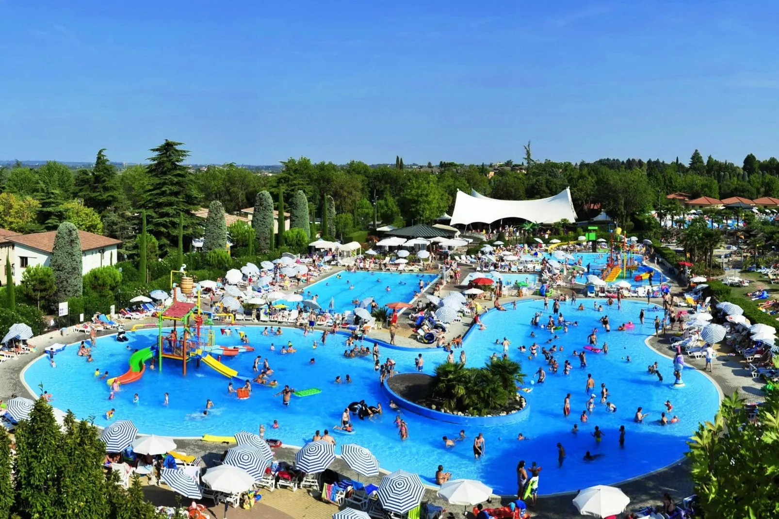 Holiday park Bella Italia, Peschiera-Ibisco-Zwembad